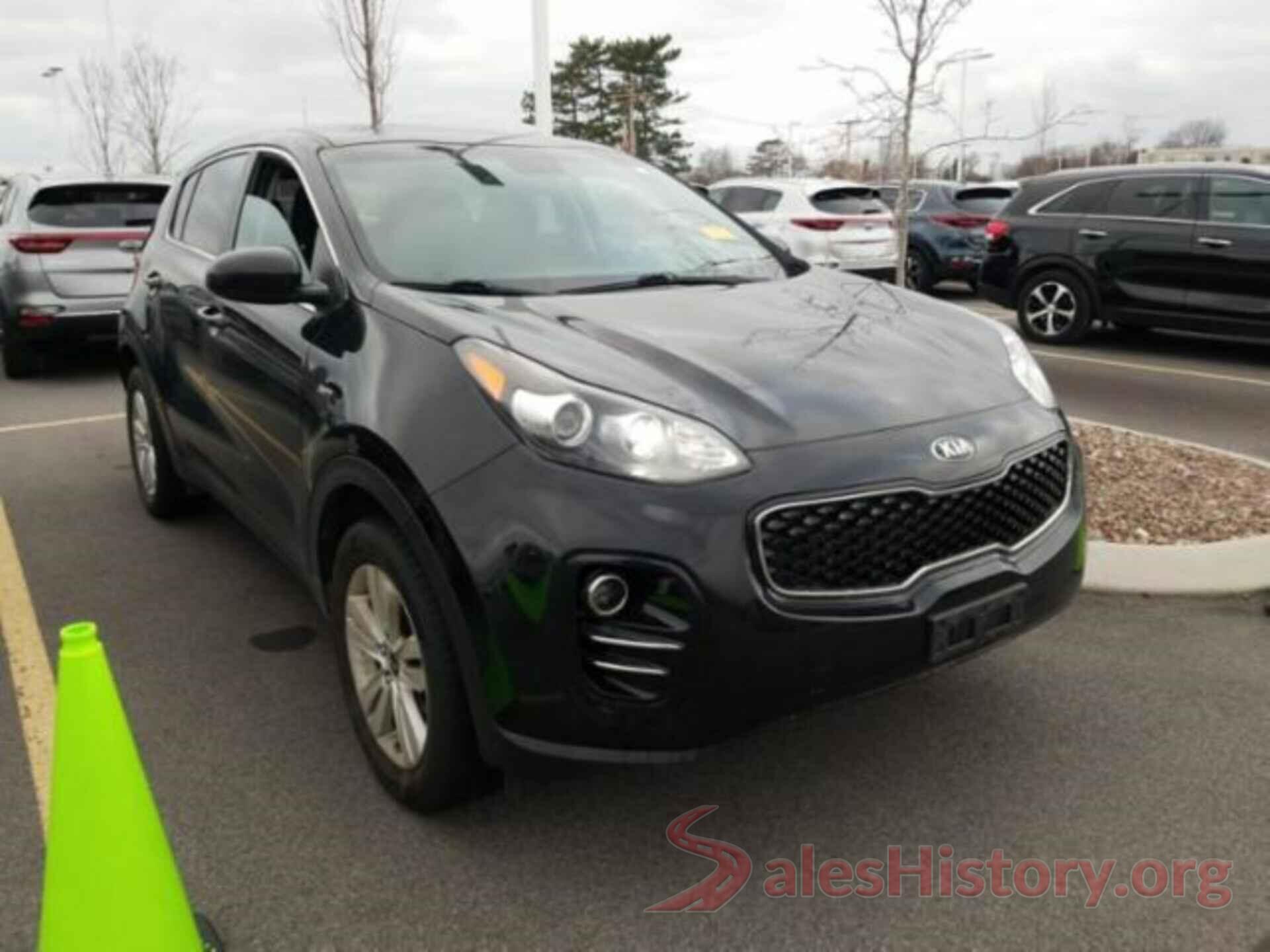 KNDPMCAC1J7396963 2018 KIA SPORTAGE