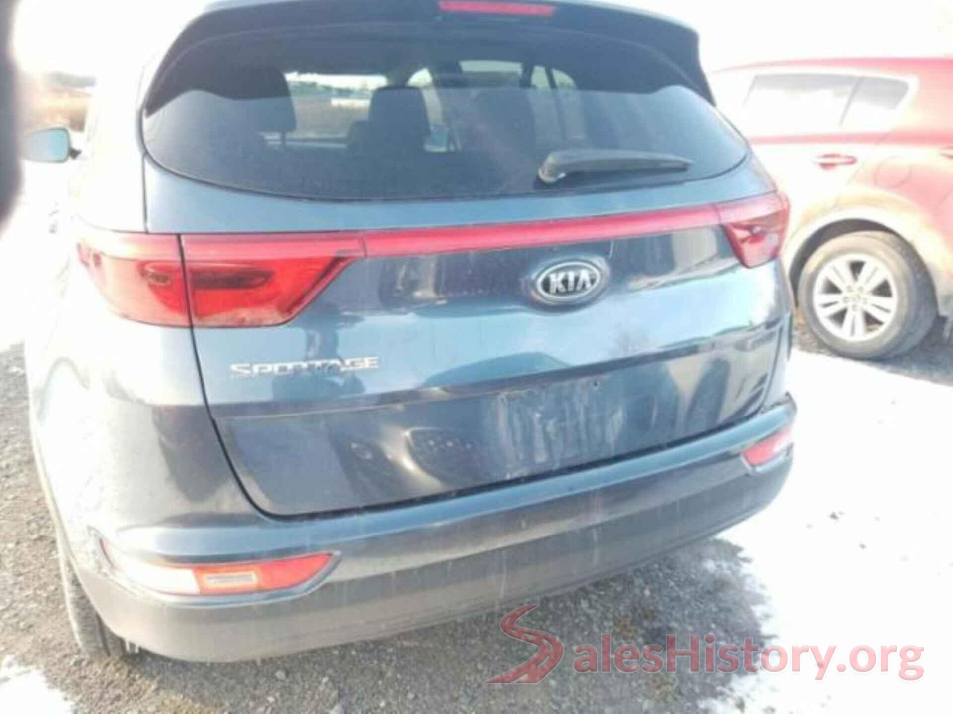 KNDPMCAC8J7390996 2018 KIA SPORTAGE