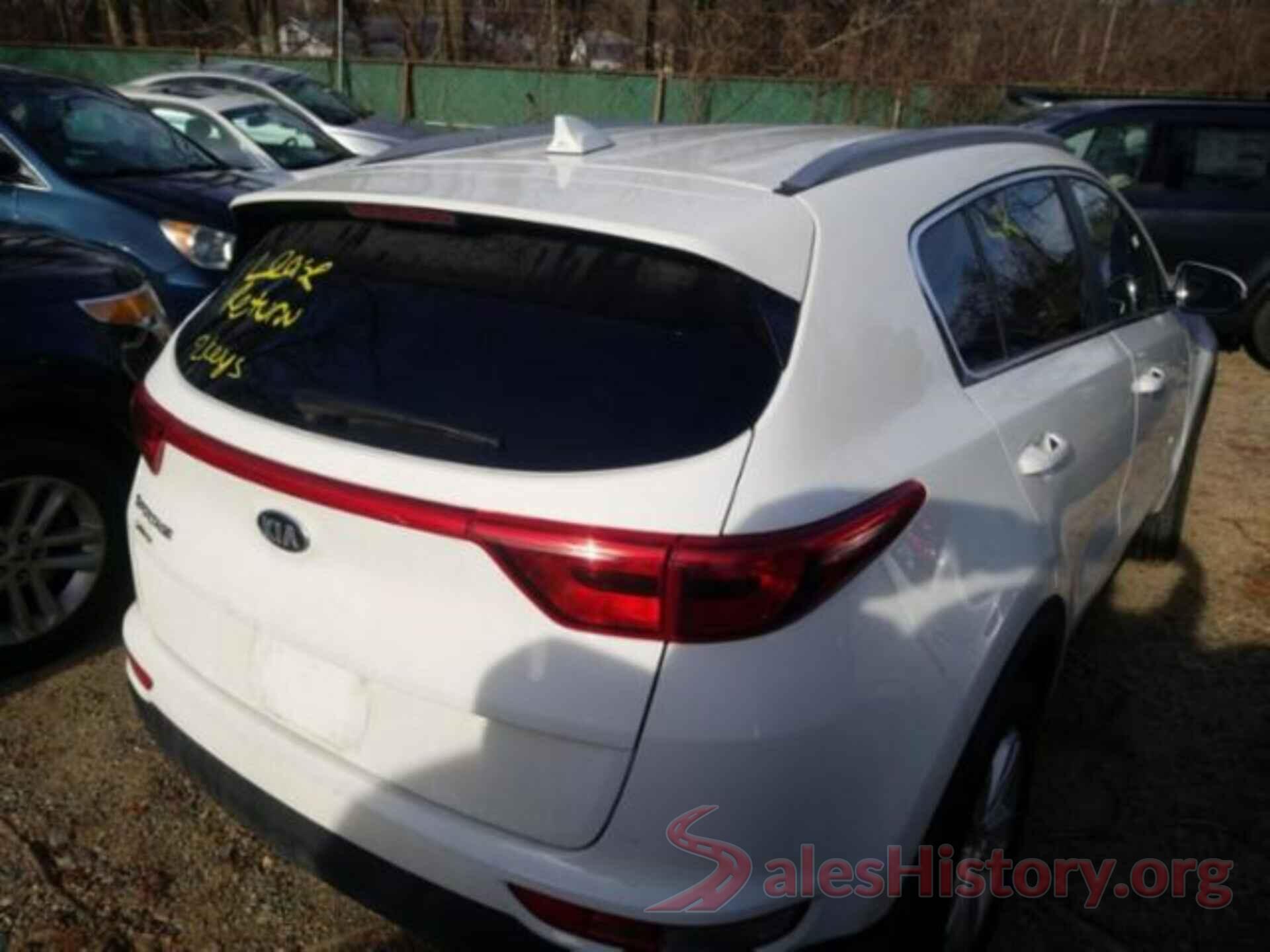 KNDPMCAC9J7402430 2018 KIA SPORTAGE