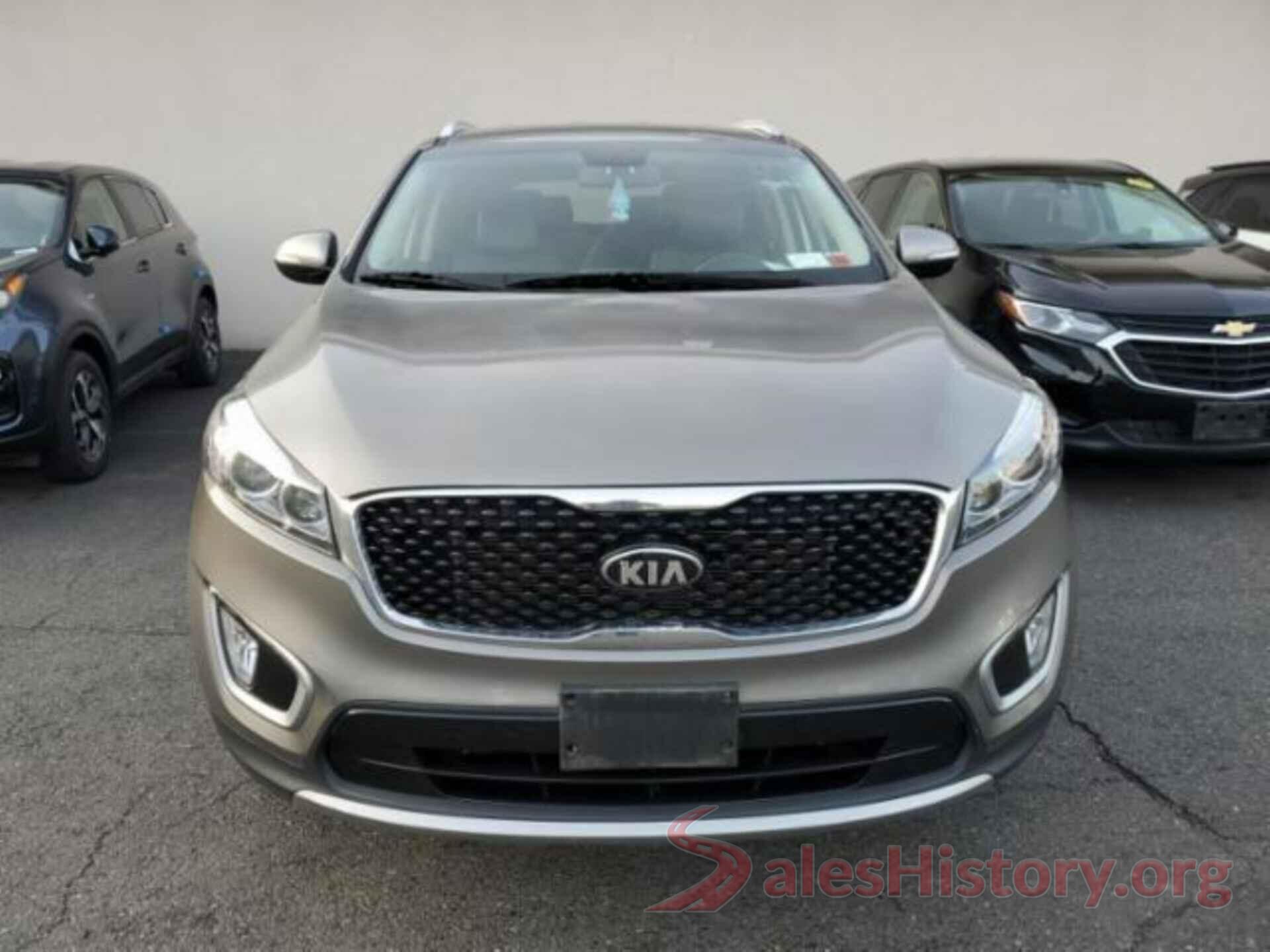 5XYPHDA52HG272922 2017 KIA SORENTO