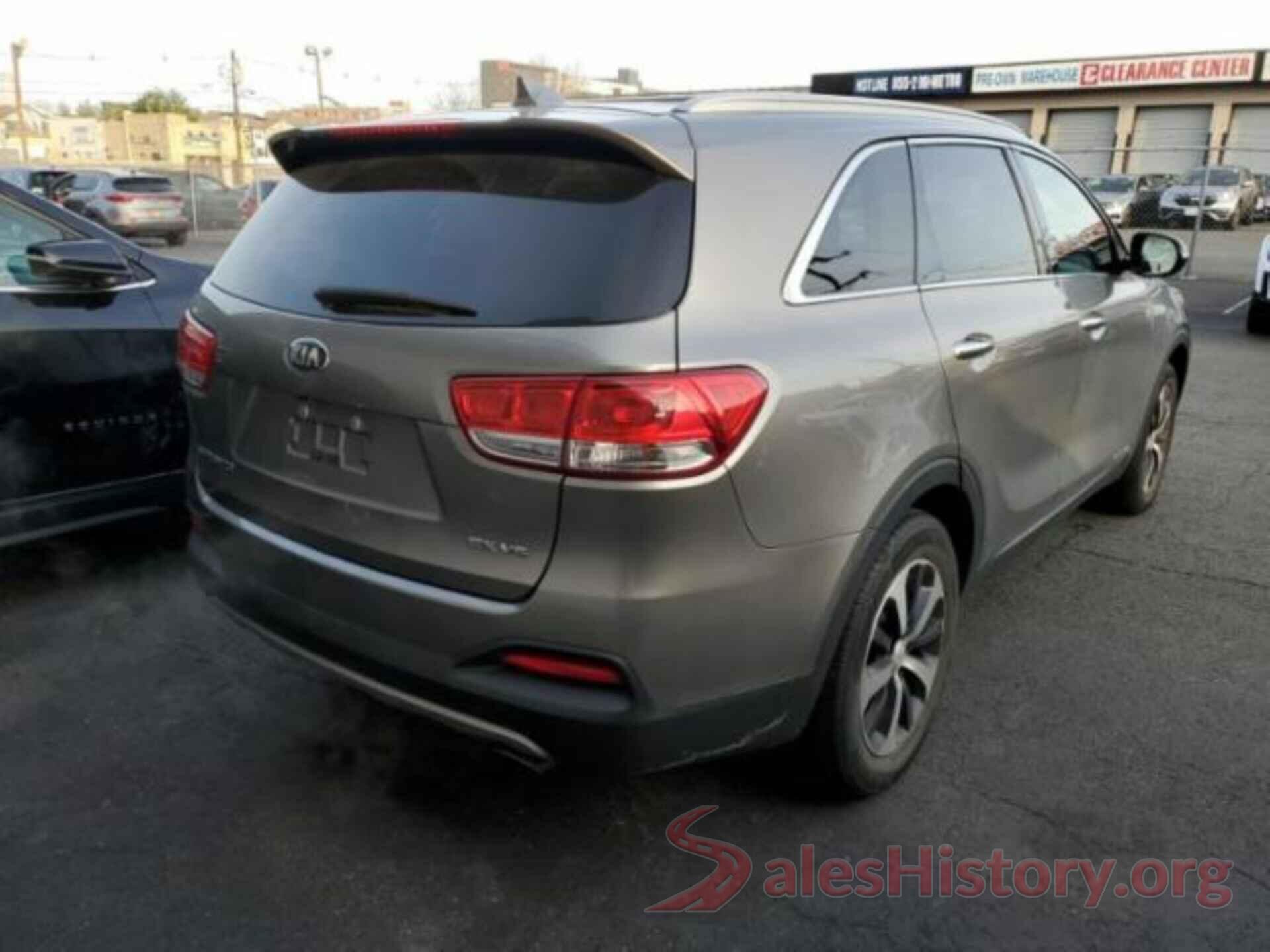 5XYPHDA52HG272922 2017 KIA SORENTO