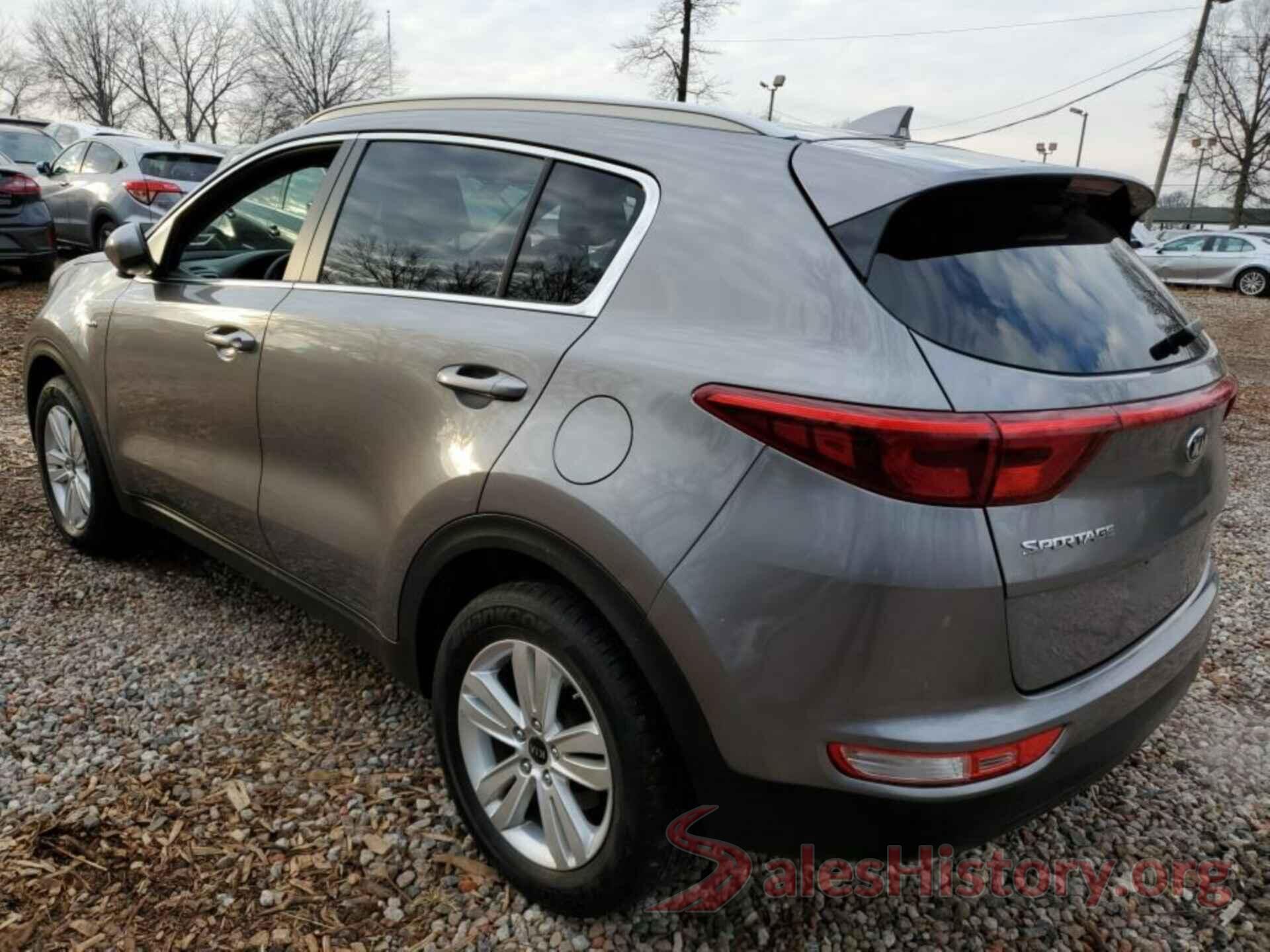 KNDPMCAC1H7265932 2017 KIA SPORTAGE