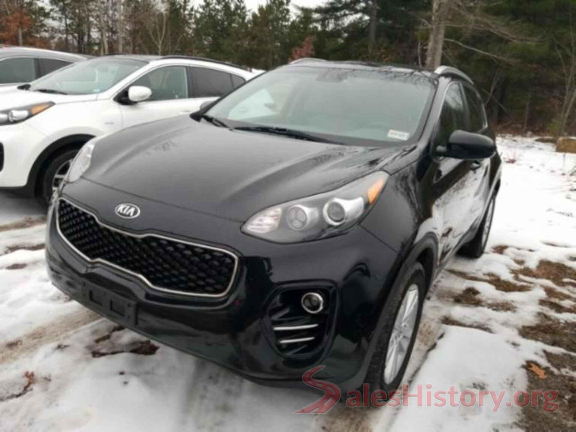 KNDPMCAC8J7407747 2018 KIA SPORTAGE