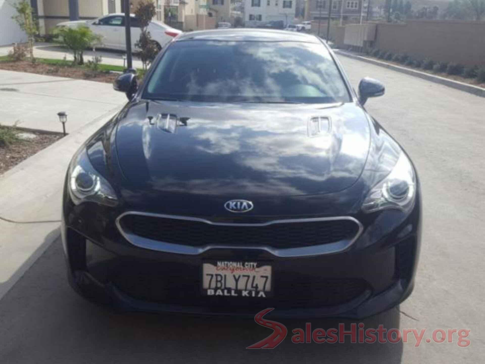 KNAE15LA8J6013501 2018 KIA STINGER