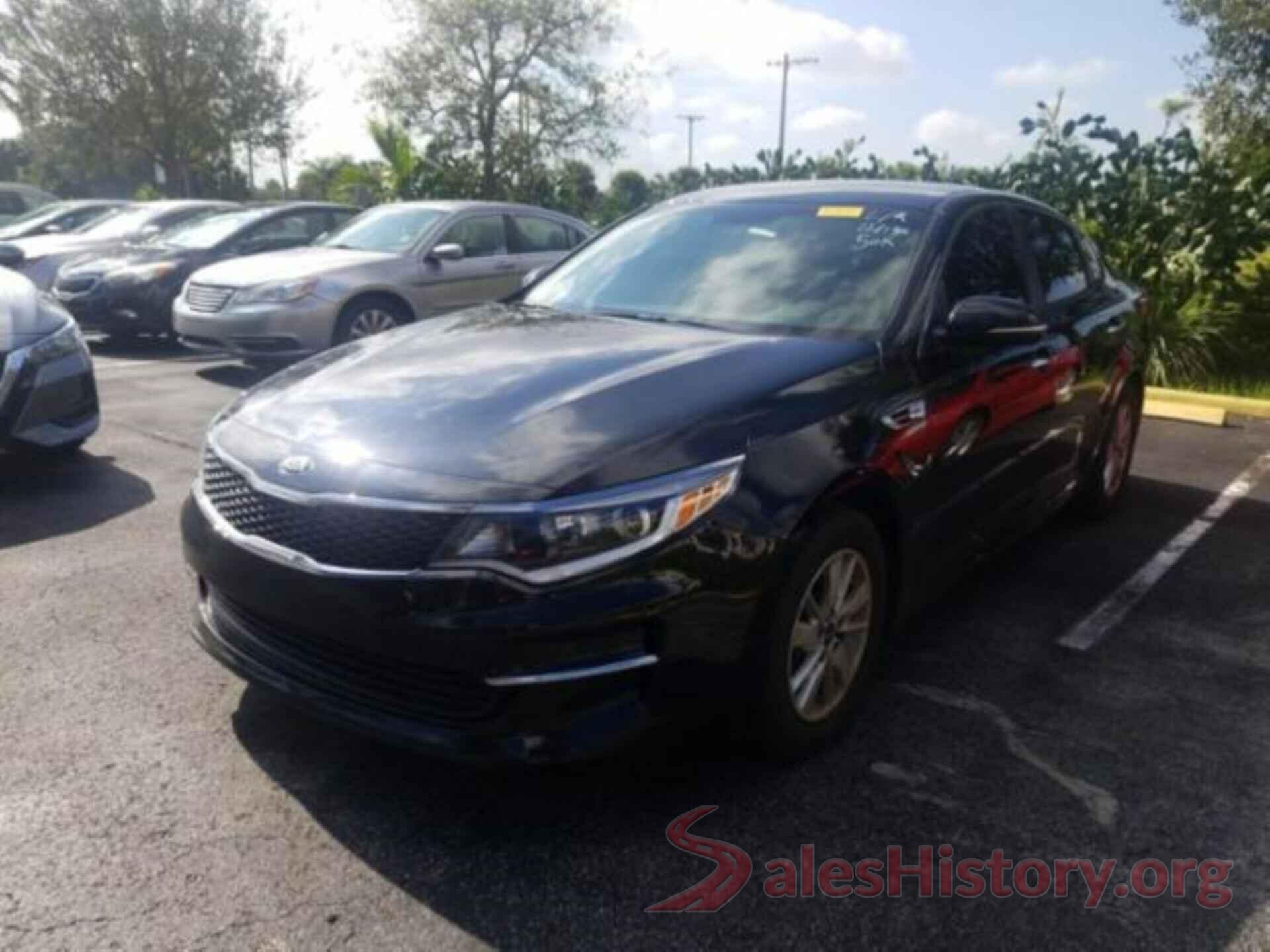 5XXGT4L38JG237029 2018 KIA OPTIMA