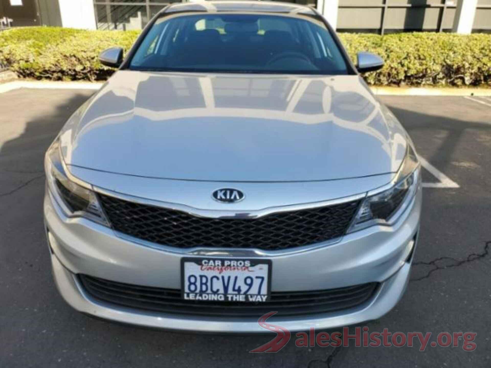 5XXGT4L39JG205643 2018 KIA OPTIMA