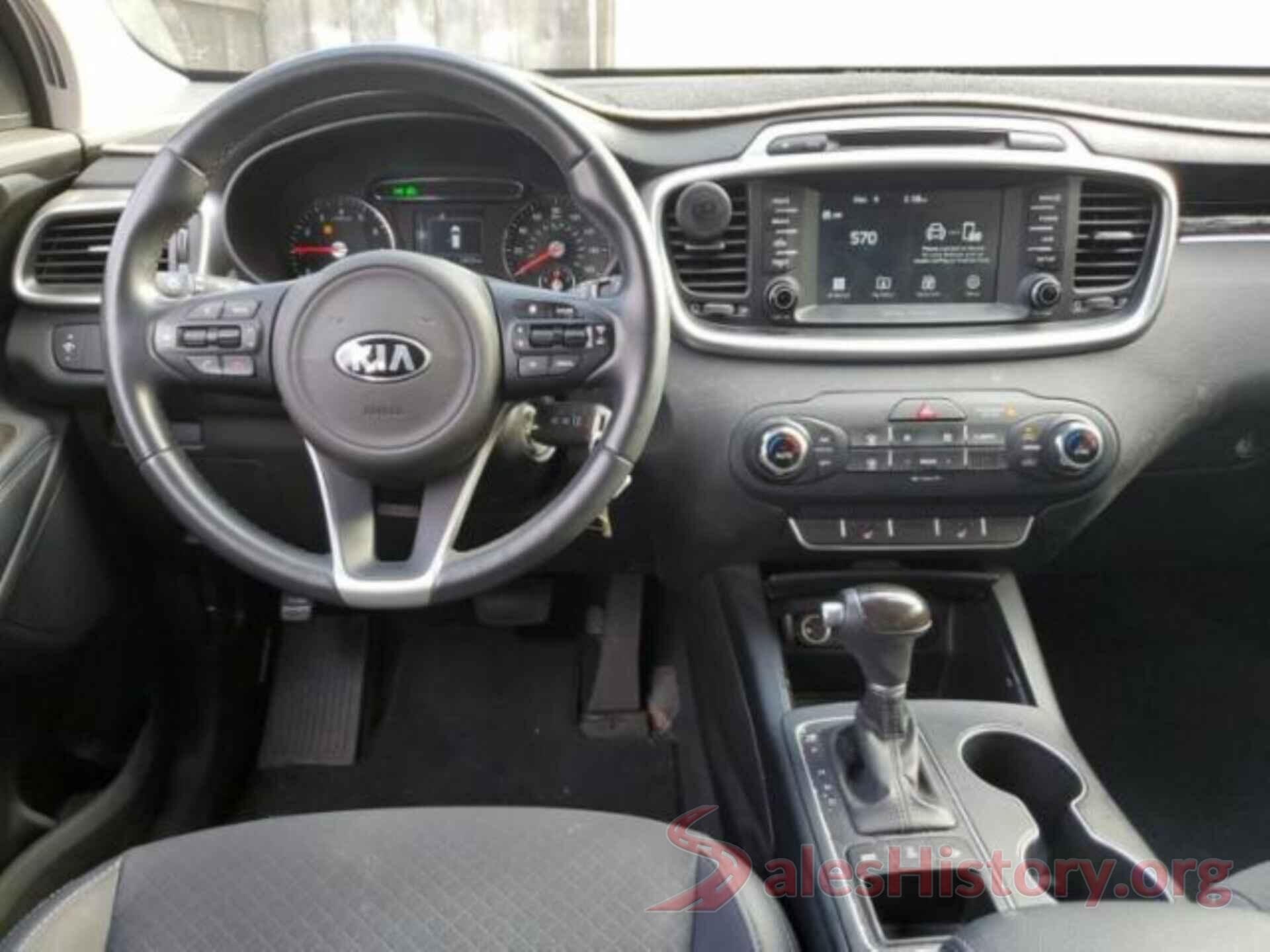 5XYPGDA33JG346677 2018 KIA SORENTO