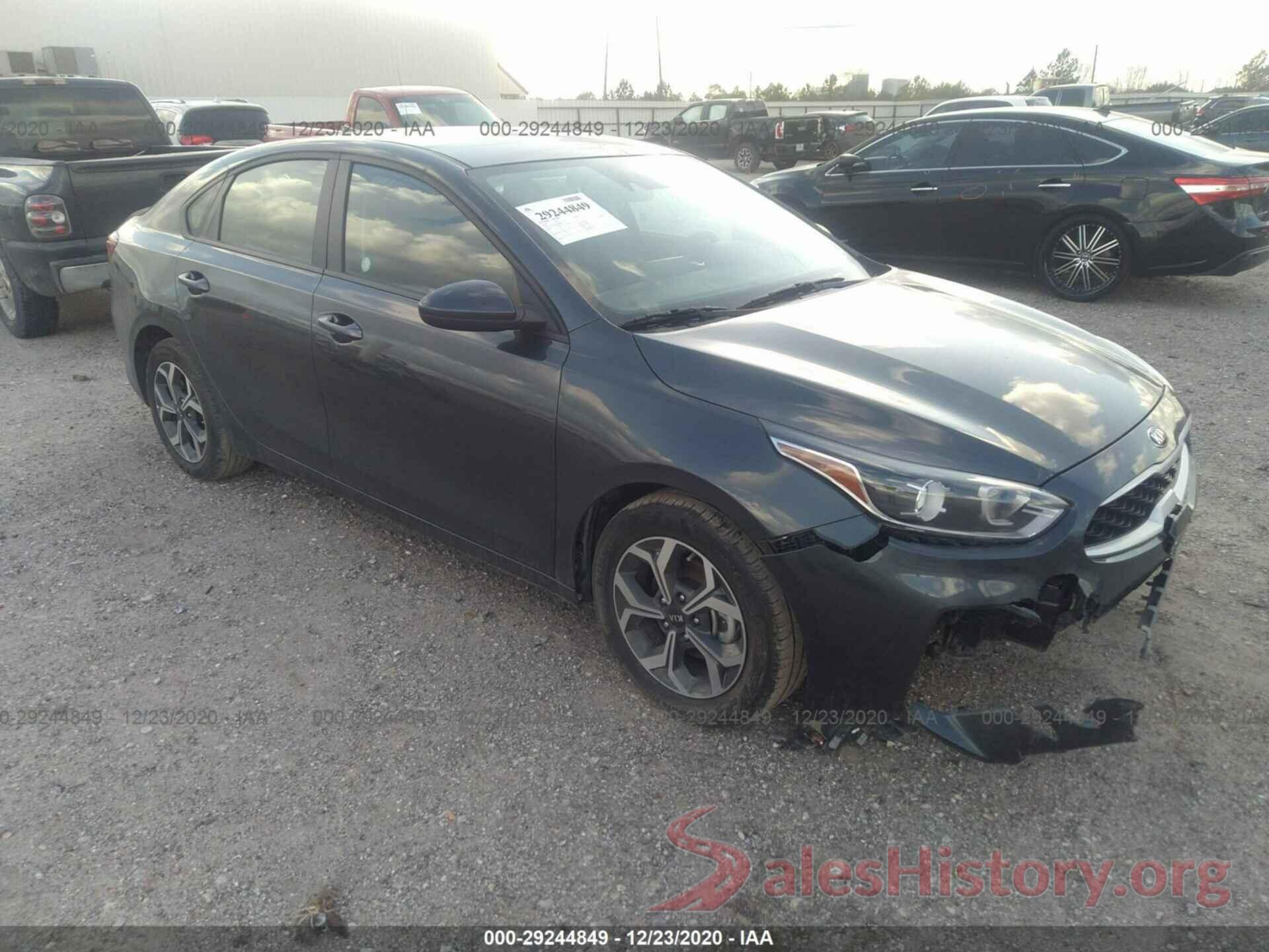 3KPF24AD3KE086119 2019 KIA FORTE