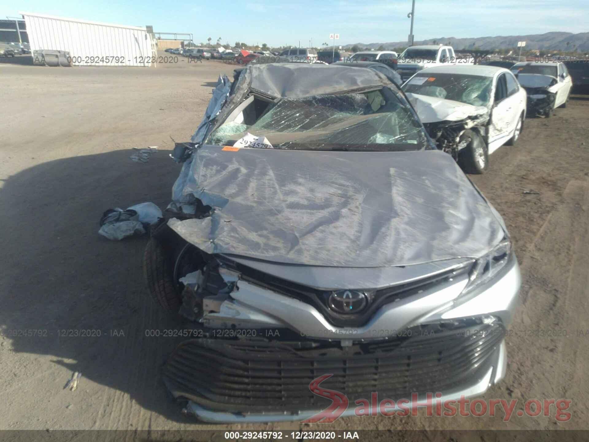 4T1B11HK0JU592698 2018 TOYOTA CAMRY