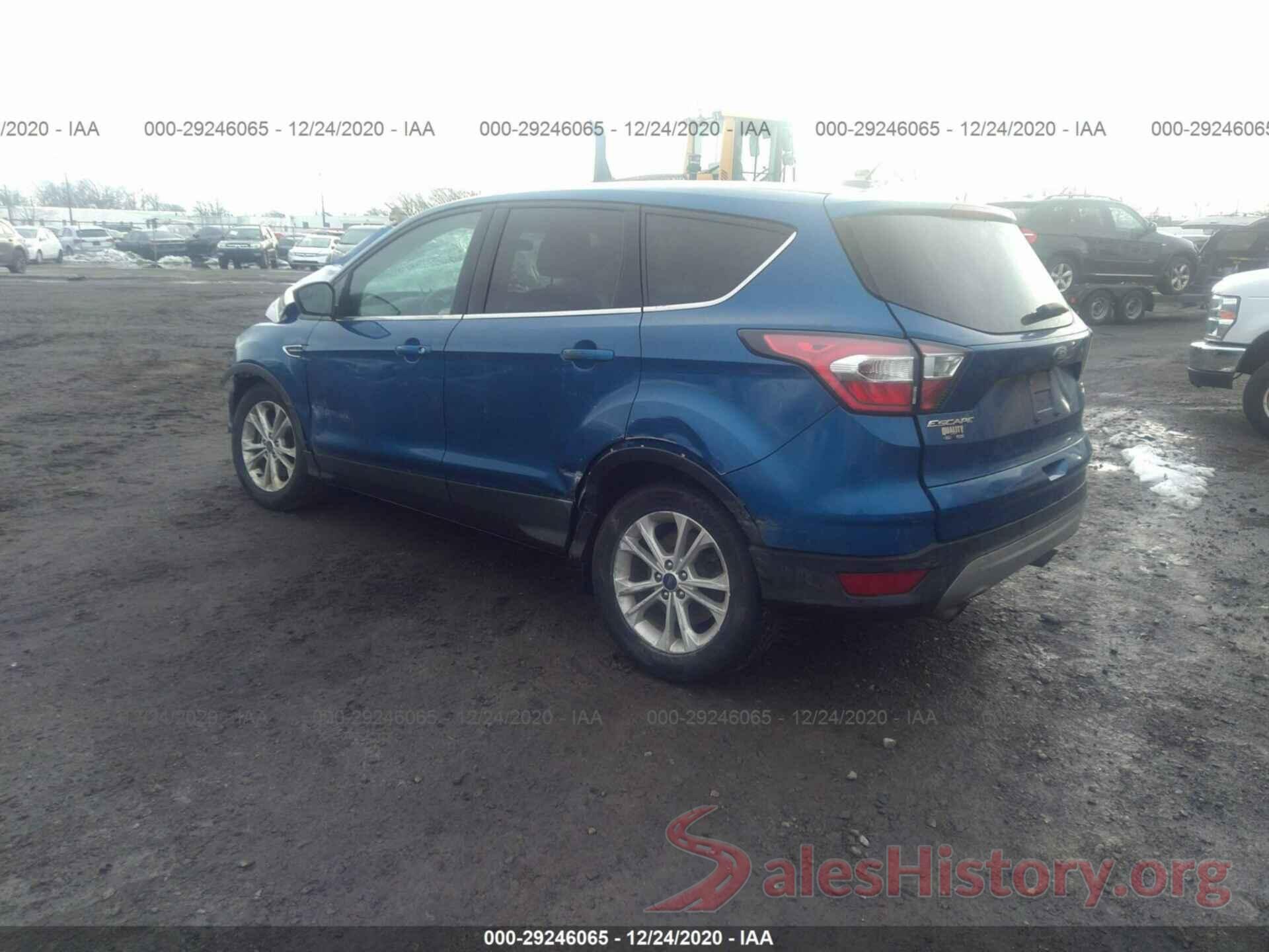 1FMCU9GD1HUA07568 2017 FORD ESCAPE