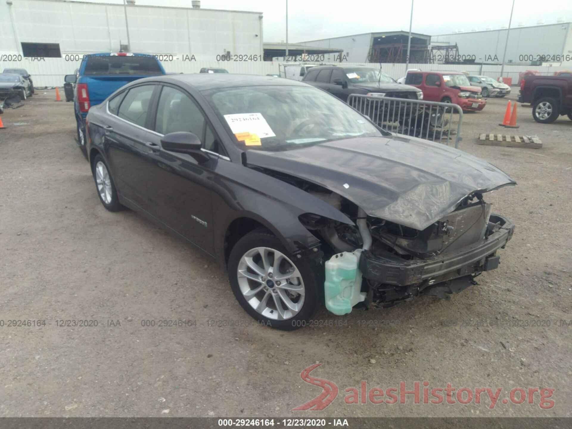 3FA6P0LU5KR205519 2019 FORD FUSION HYBRID