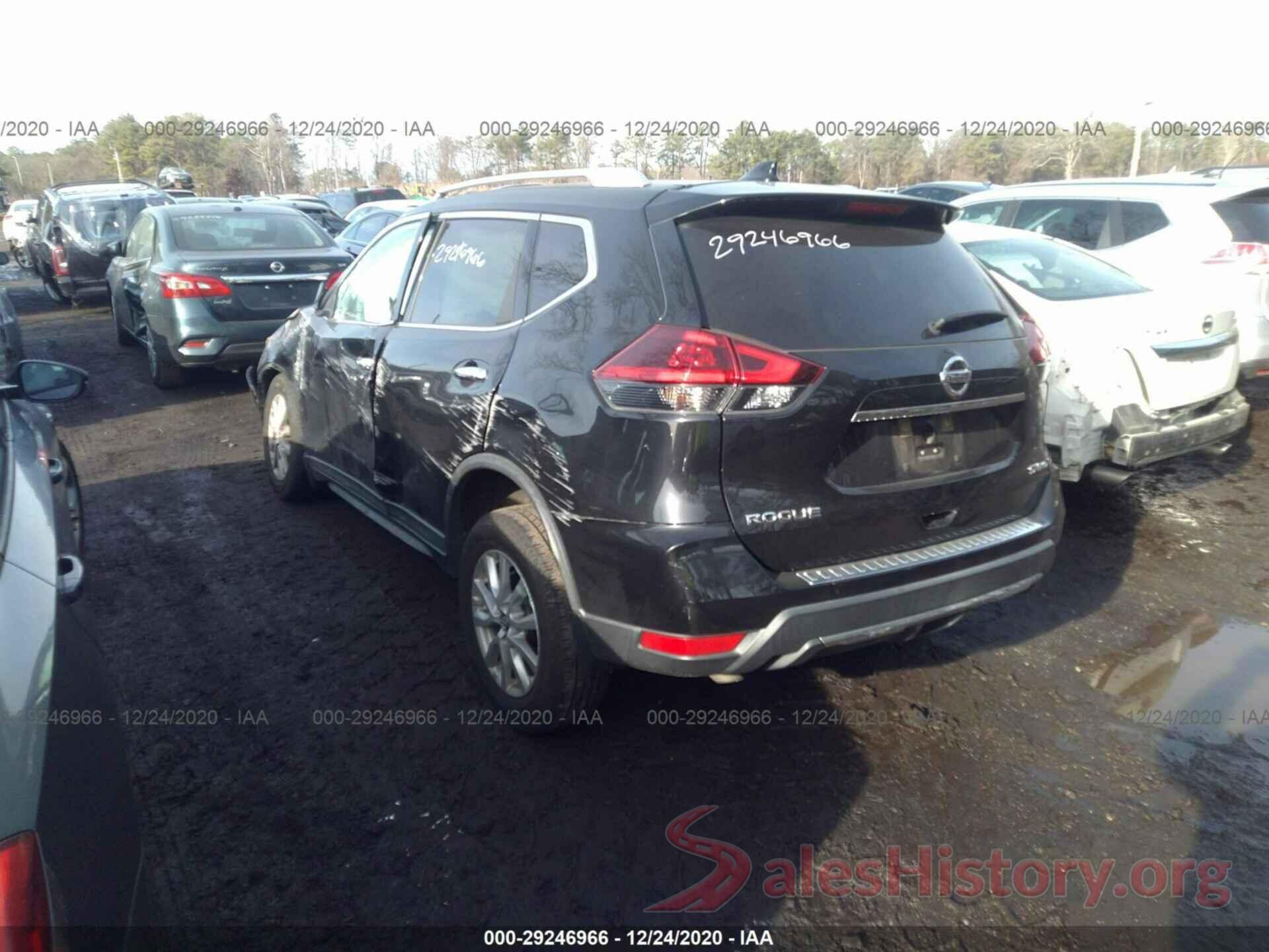 KNMAT2MV6JP584880 2018 NISSAN ROGUE