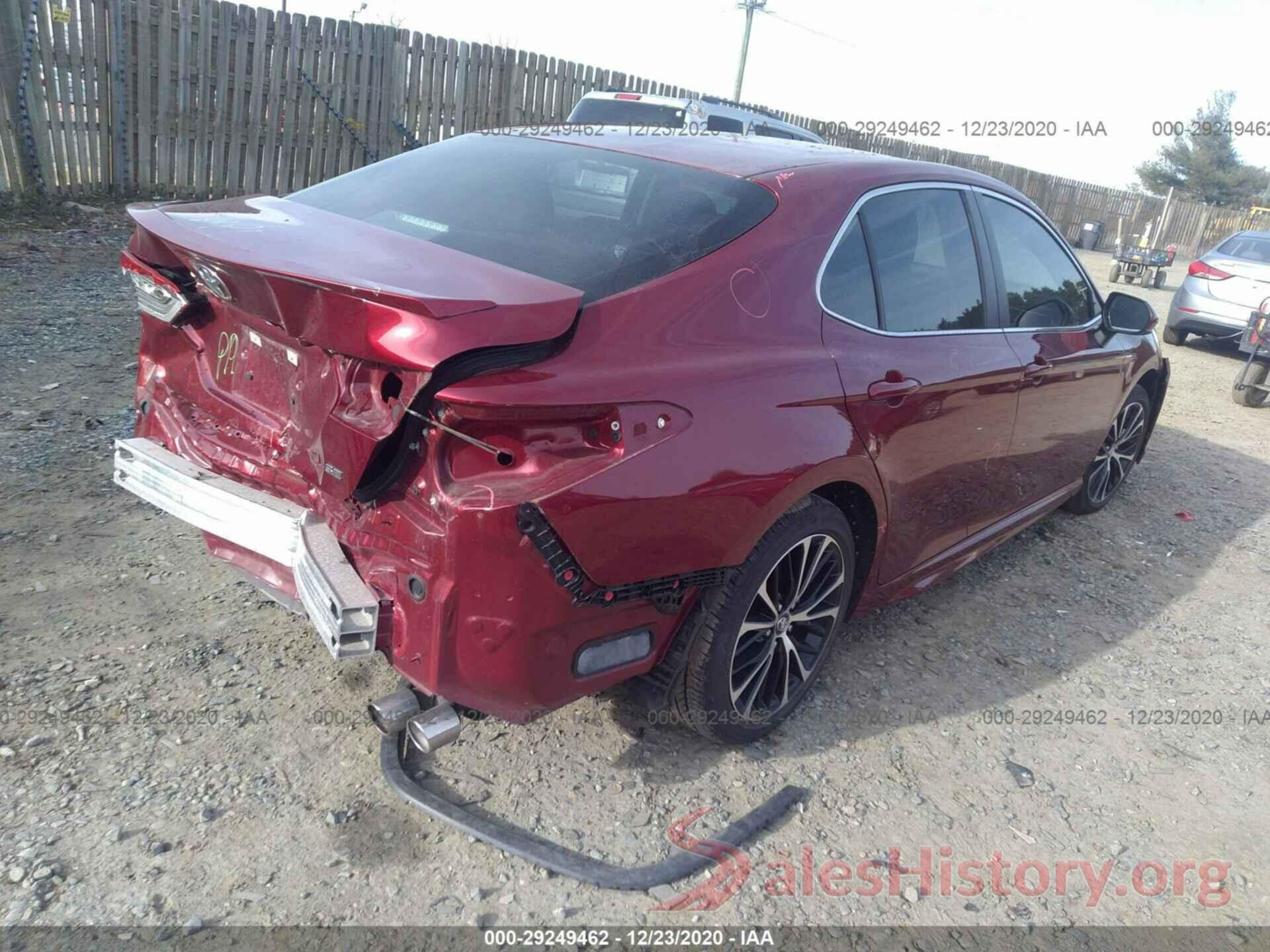 4T1B11HK2JU578849 2018 TOYOTA CAMRY