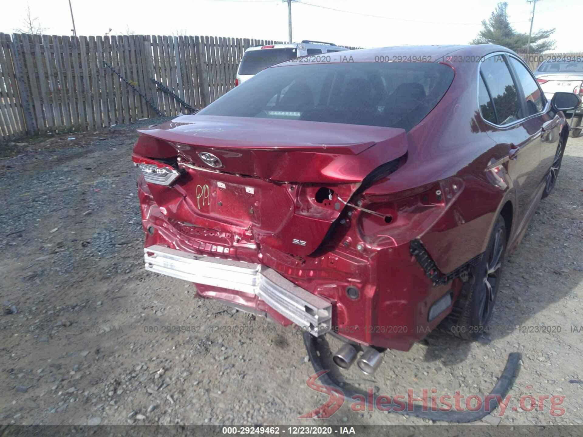 4T1B11HK2JU578849 2018 TOYOTA CAMRY