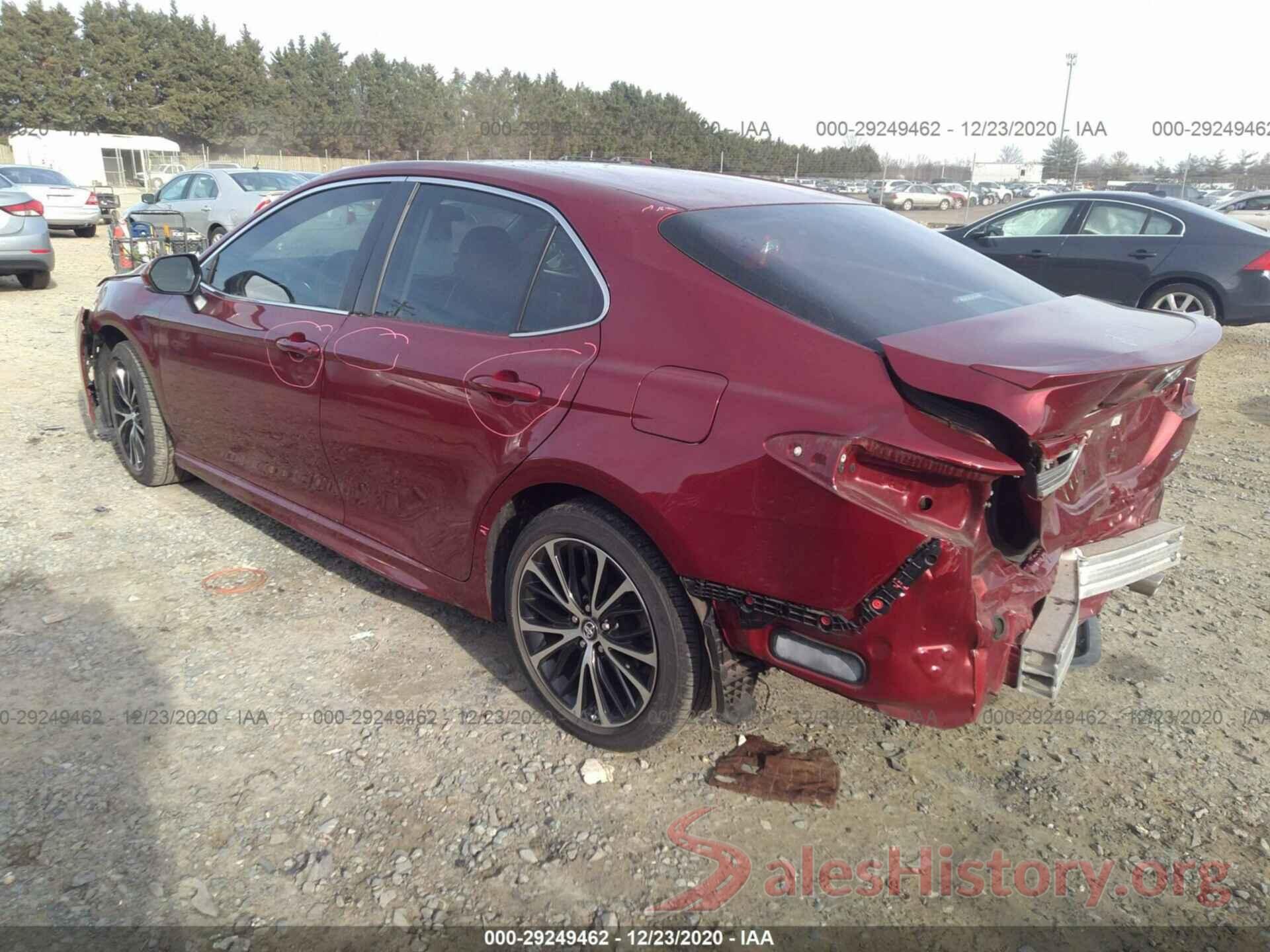 4T1B11HK2JU578849 2018 TOYOTA CAMRY