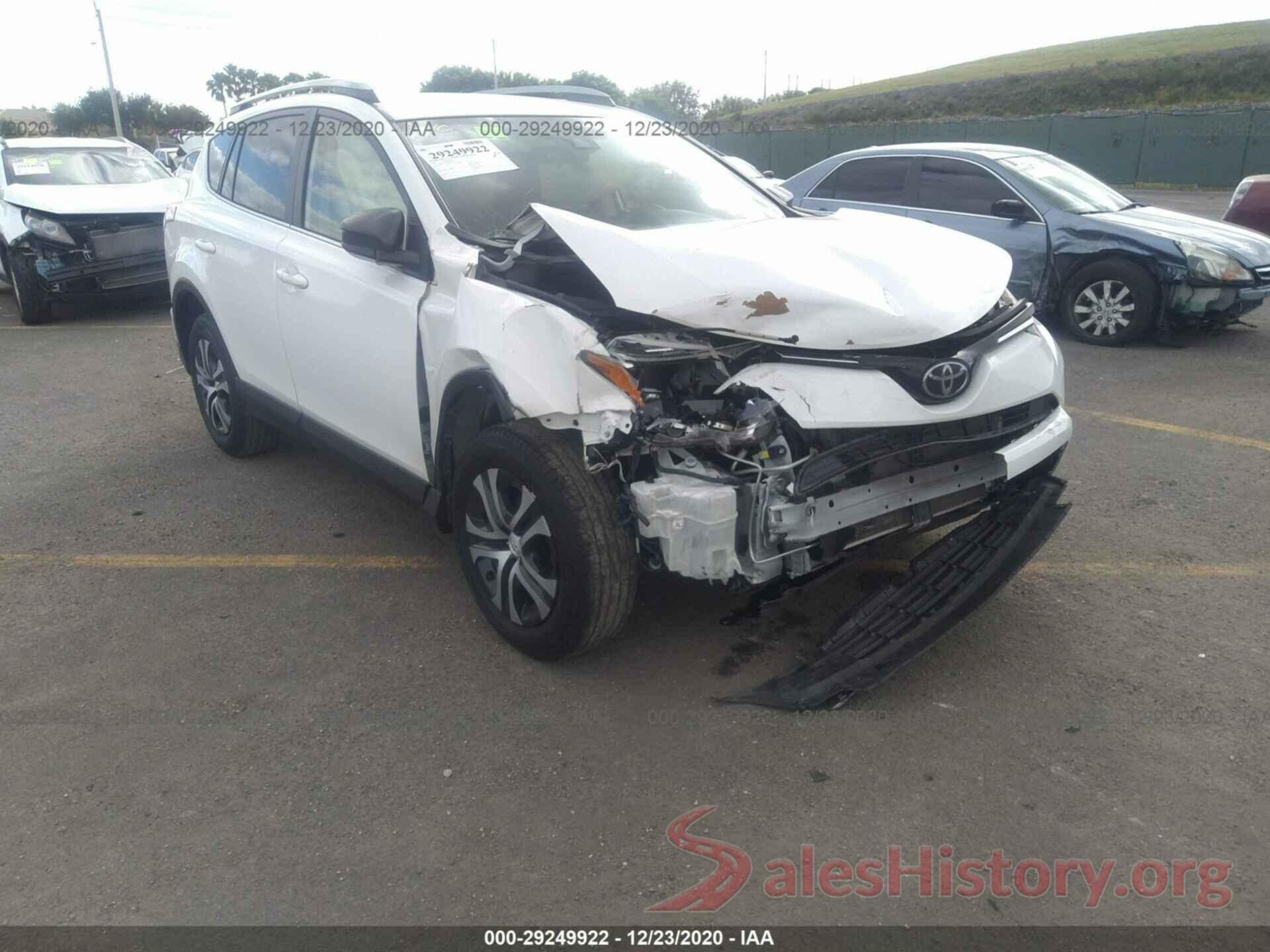 JTMZFREV8HJ704435 2017 TOYOTA RAV4