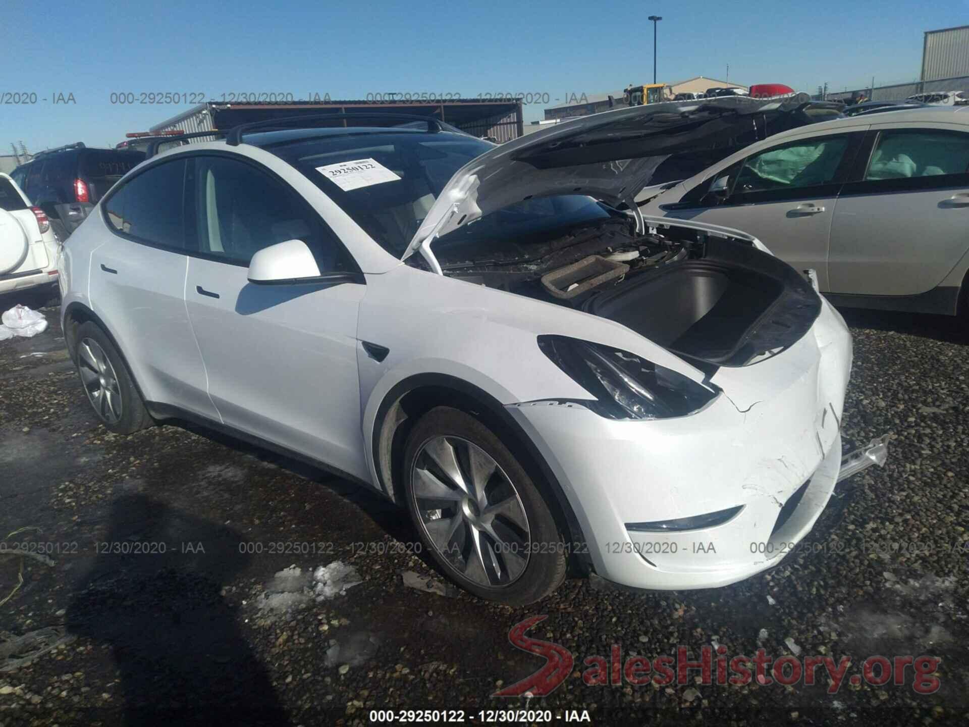 5YJYGDEE0LF032219 2020 TESLA MODEL Y