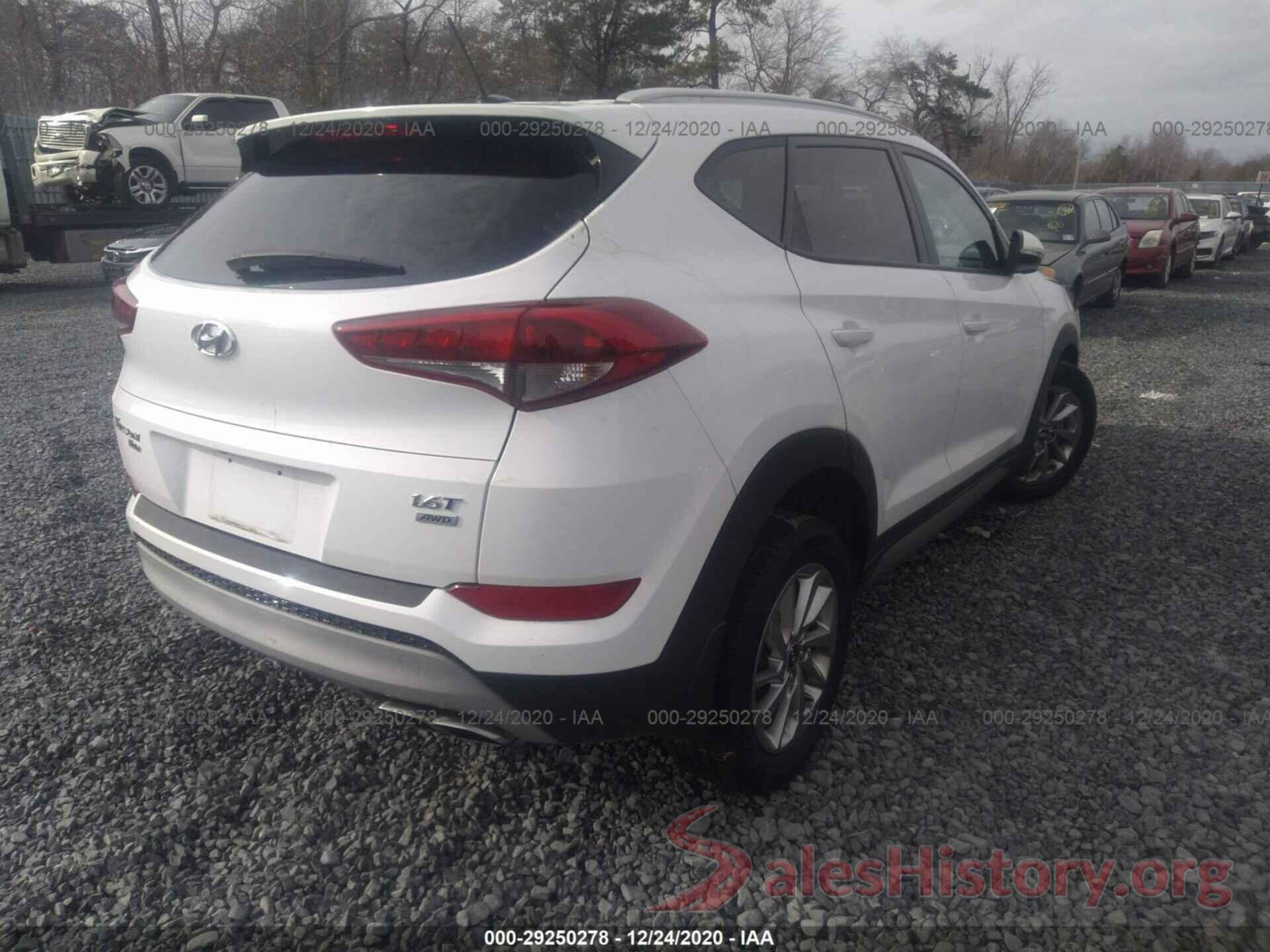 KM8J3CA28HU285558 2017 HYUNDAI TUCSON