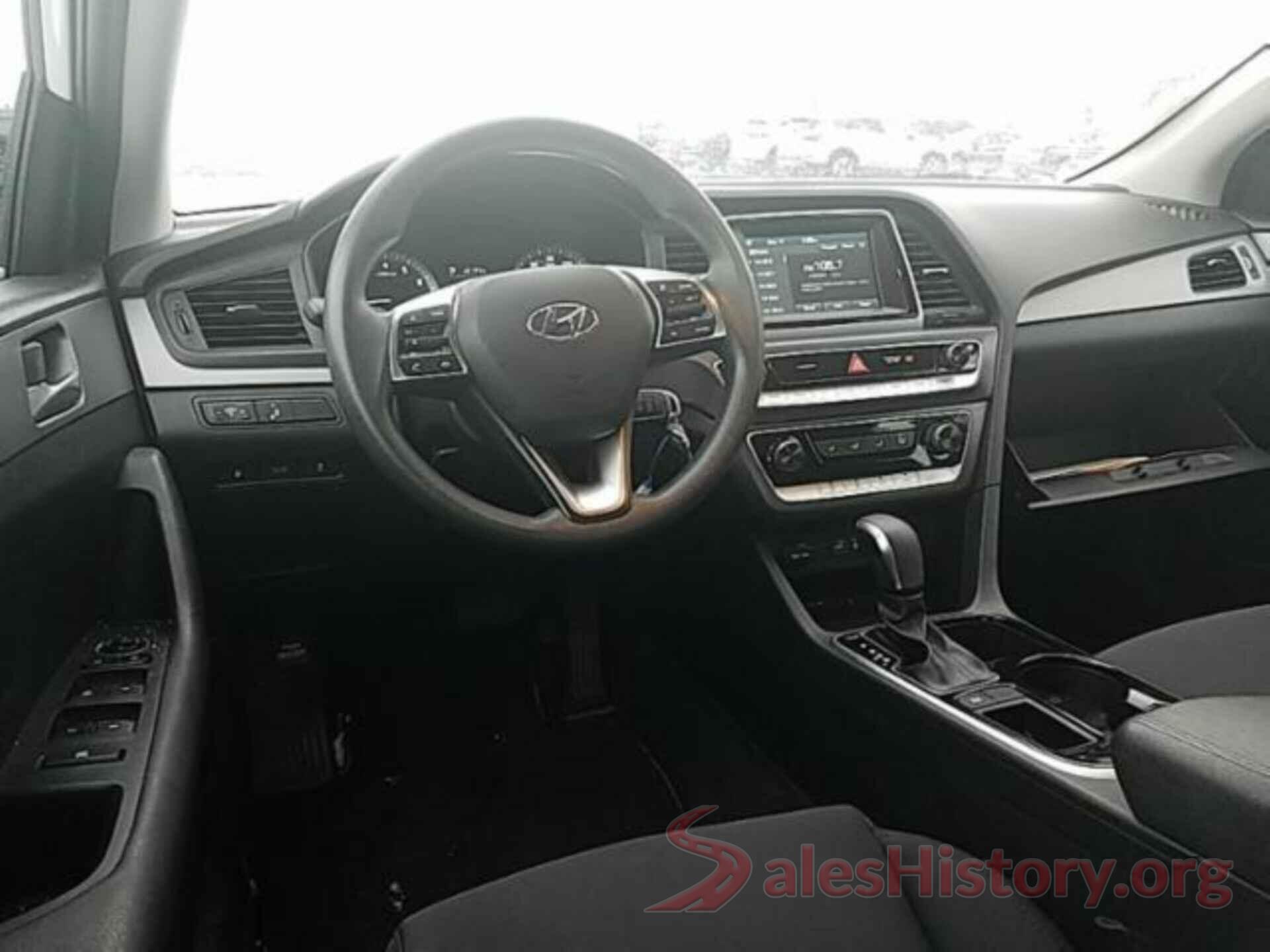 5NPE24AFXJH609644 2018 HYUNDAI SONATA