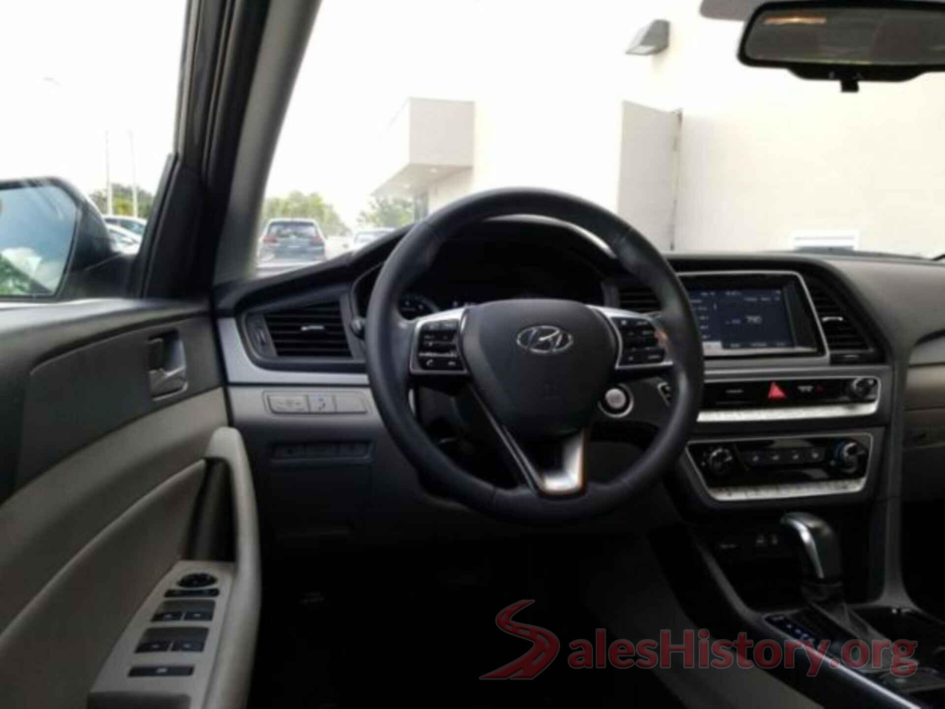 5NPE34AF2JH688742 2018 HYUNDAI SONATA