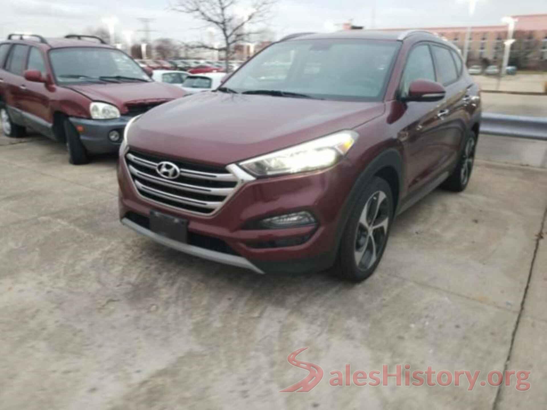 KM8J33A25HU357302 2017 HYUNDAI TUCSON