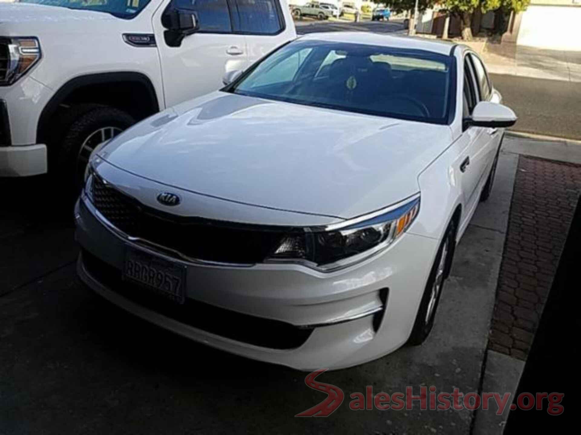 5XXGT4L39JG192781 2018 KIA OPTIMA