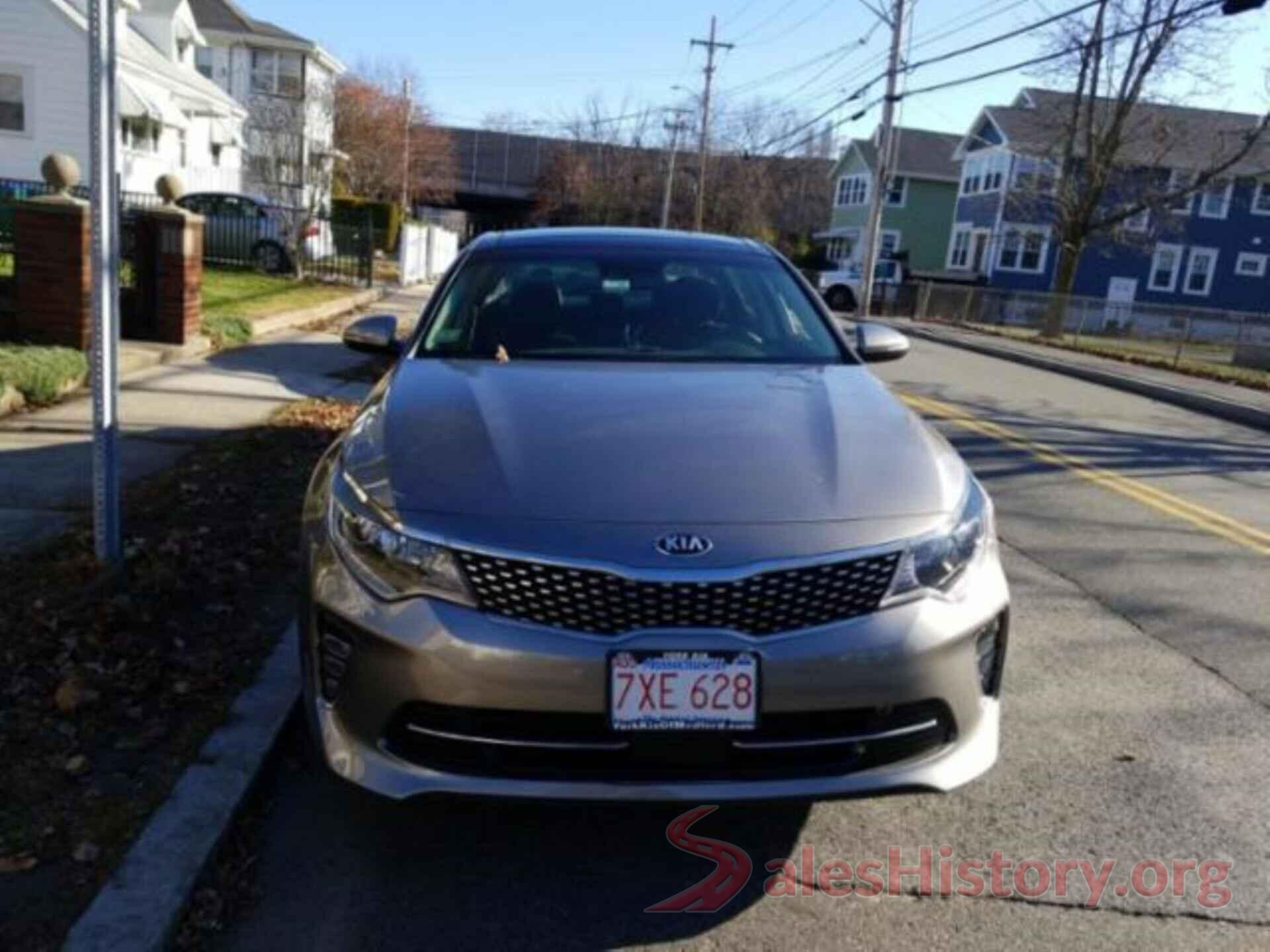 5XXGU4L34JG210200 2018 KIA OPTIMA