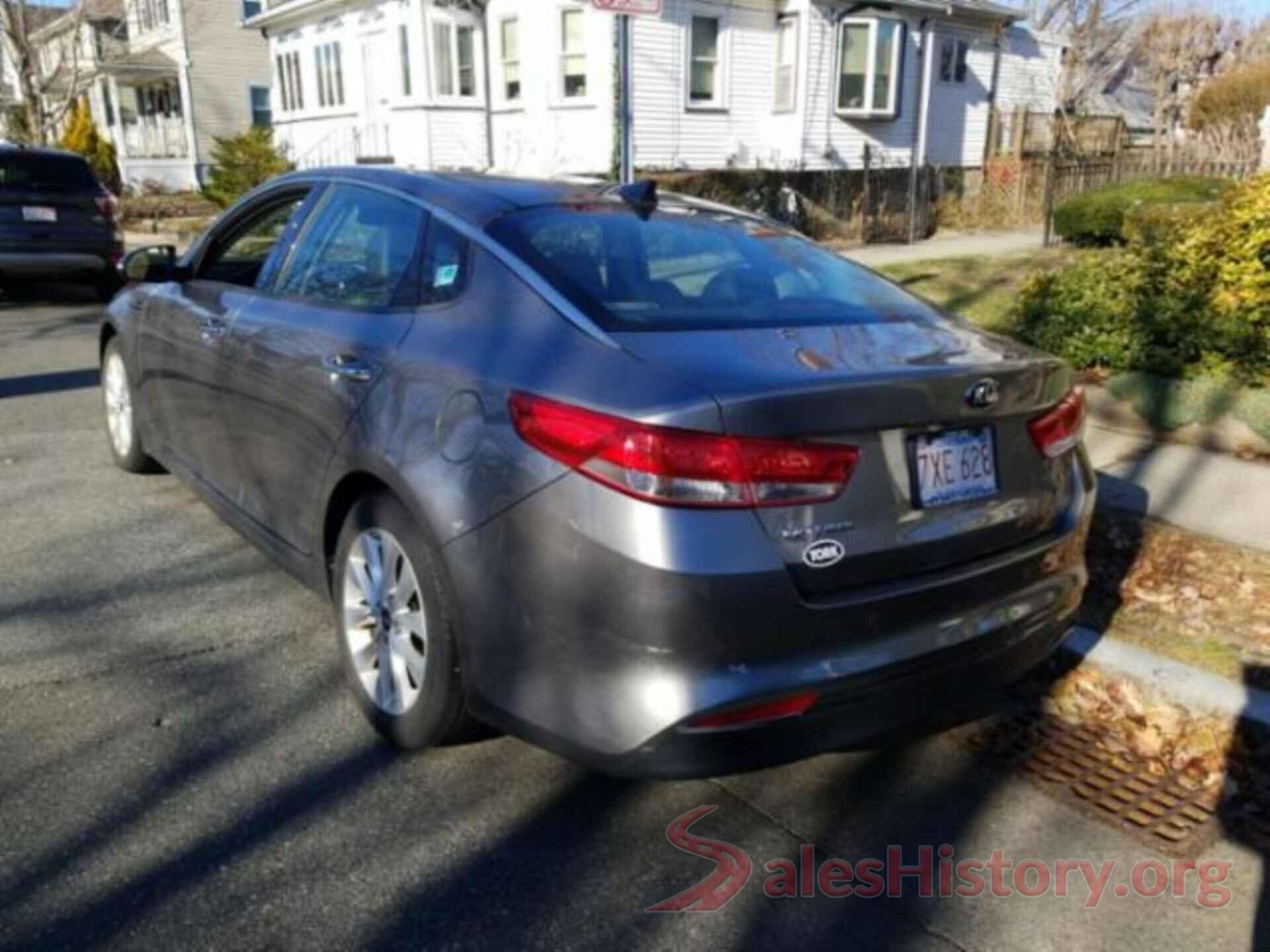 5XXGU4L34JG210200 2018 KIA OPTIMA