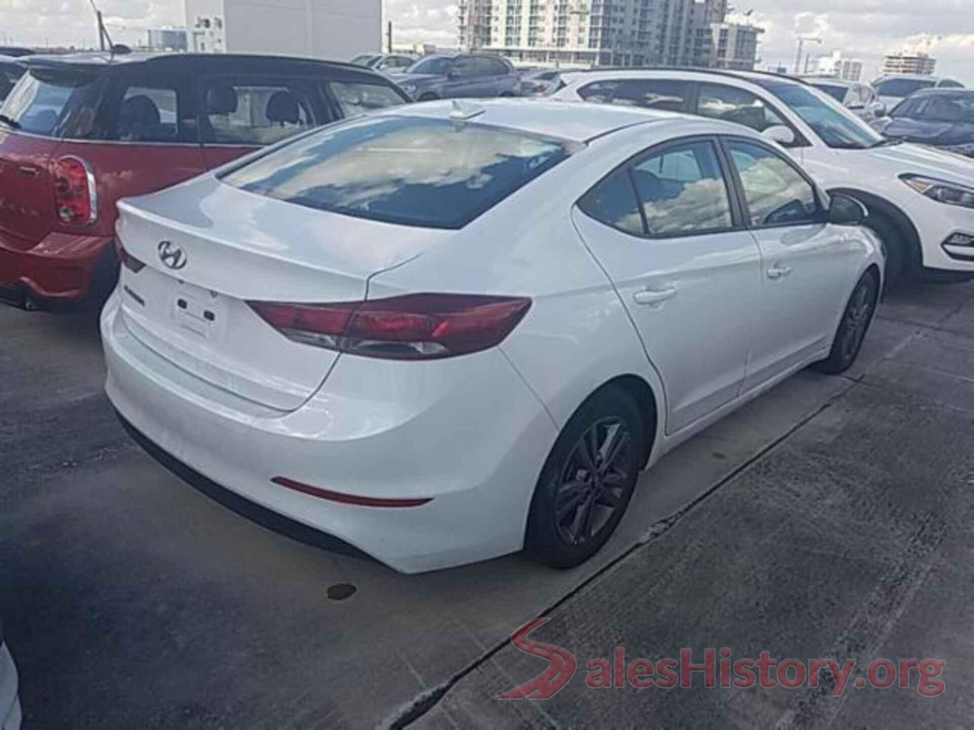 5NPD84LF1JH233570 2018 HYUNDAI ELANTRA