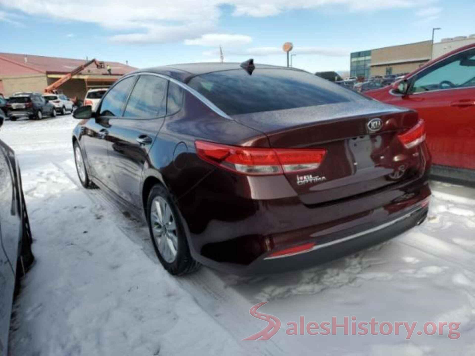 5XXGU4L39JG207003 2018 KIA OPTIMA