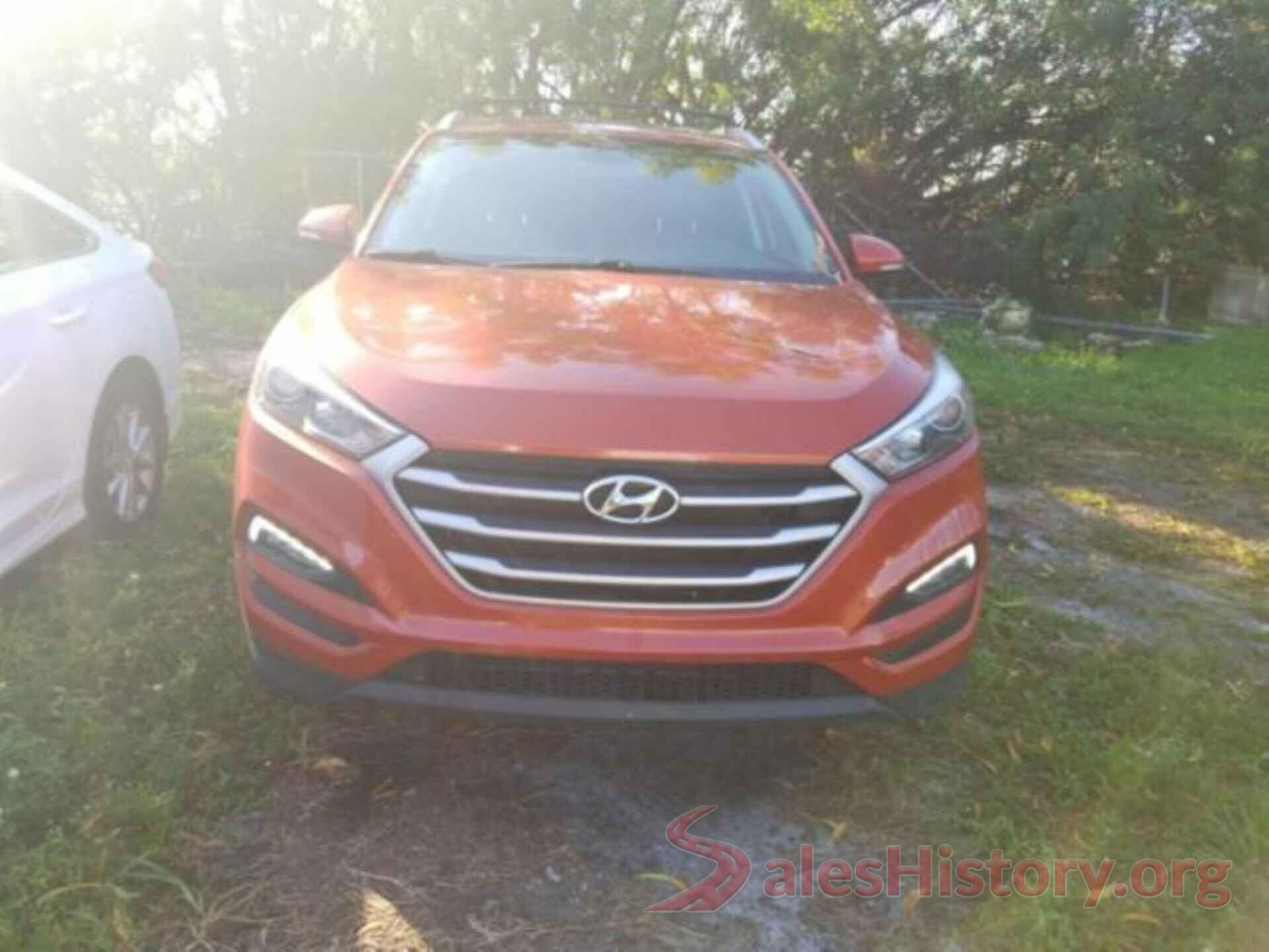 KM8J33A44JU601481 2018 HYUNDAI TUCSON