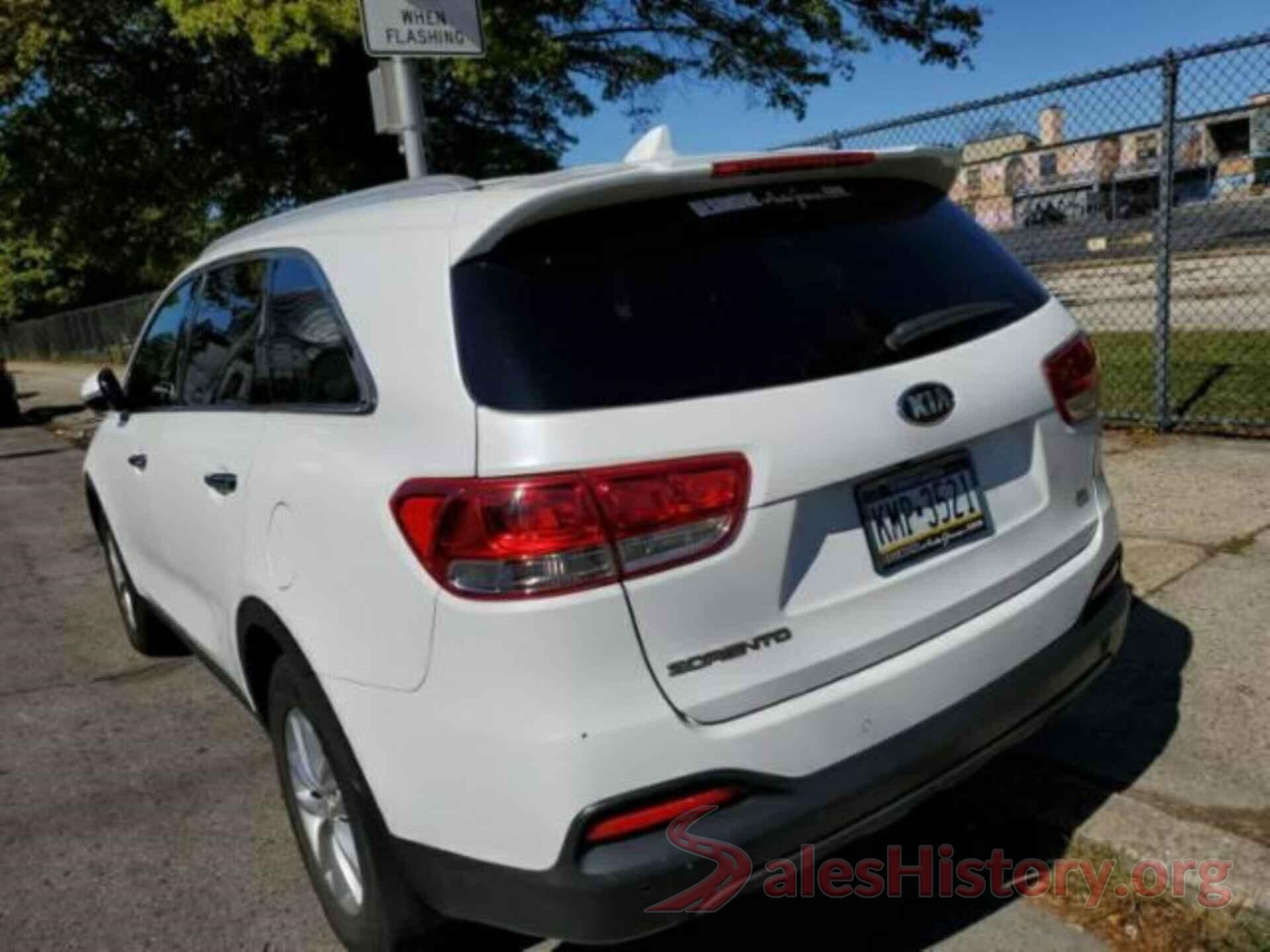 5XYPG4A34HG301225 2017 KIA SORENTO