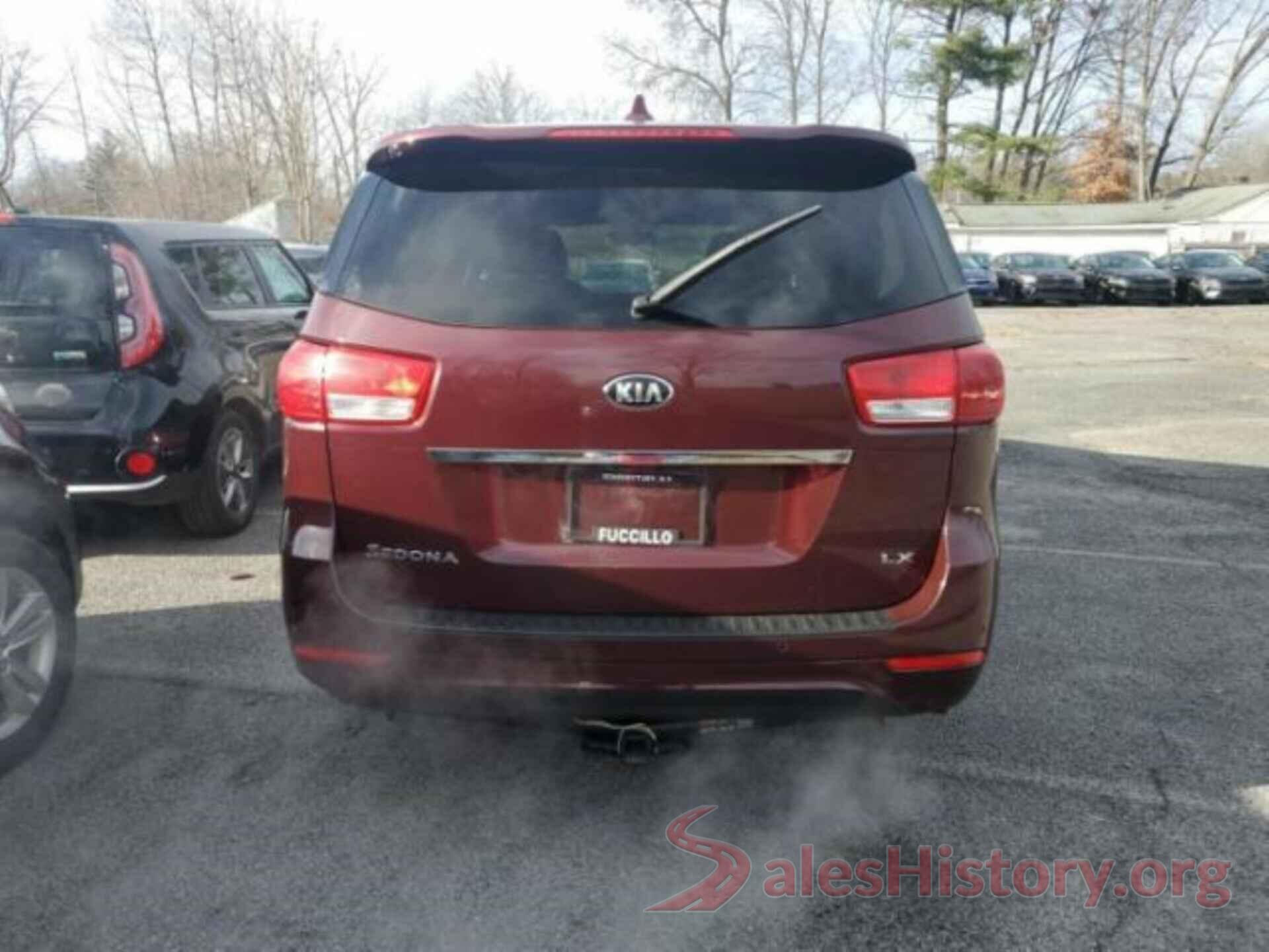 KNDMB5C19H6326997 2017 KIA SEDONA