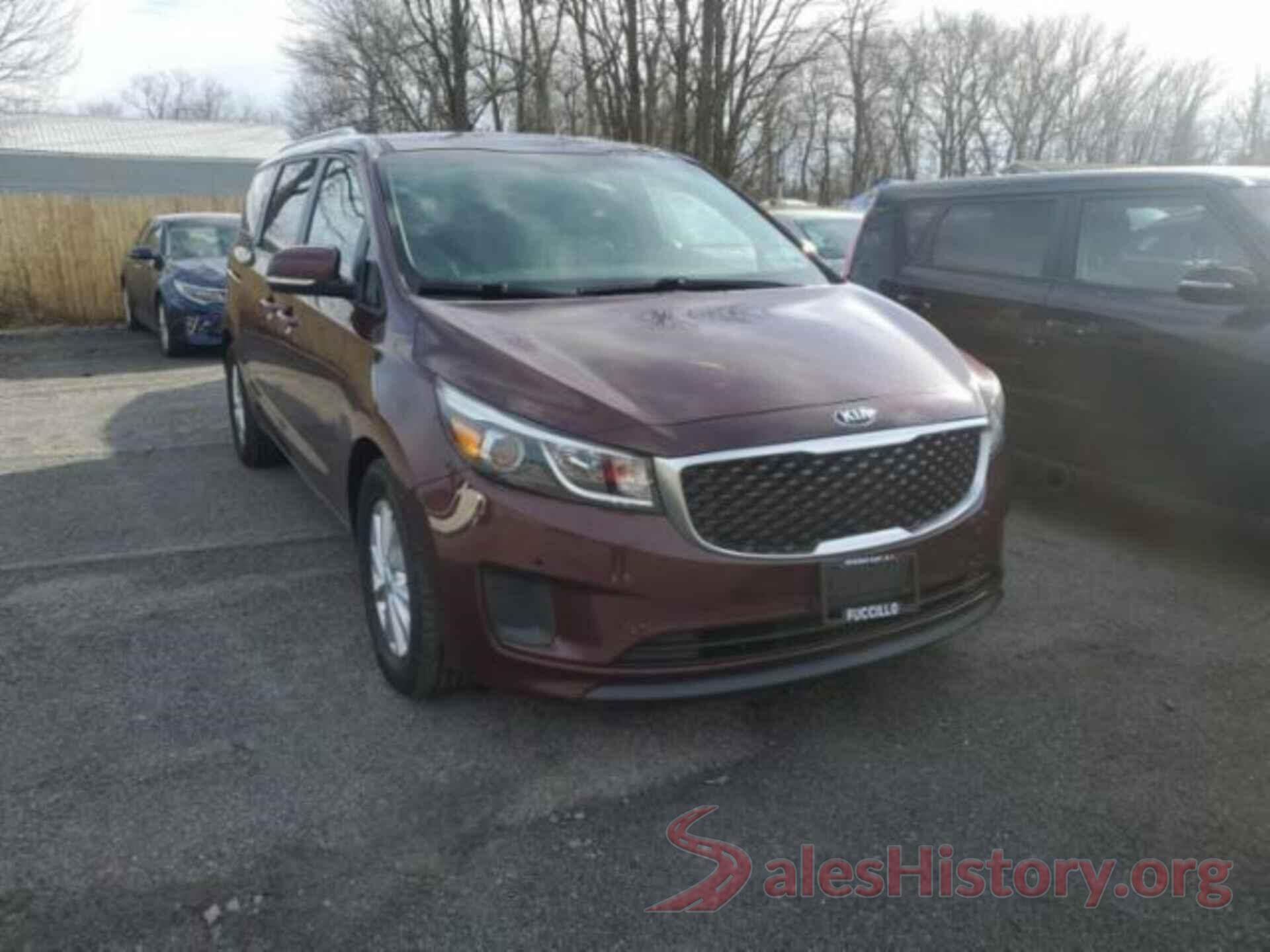 KNDMB5C19H6326997 2017 KIA SEDONA