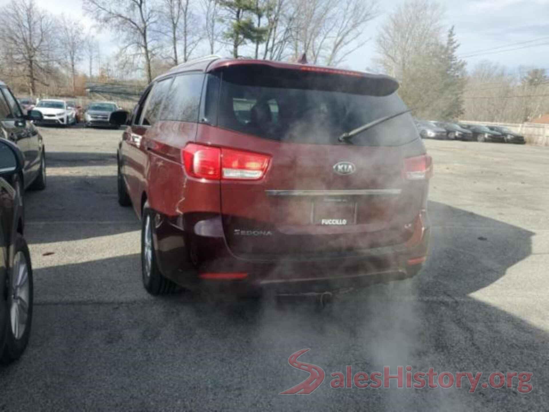 KNDMB5C19H6326997 2017 KIA SEDONA