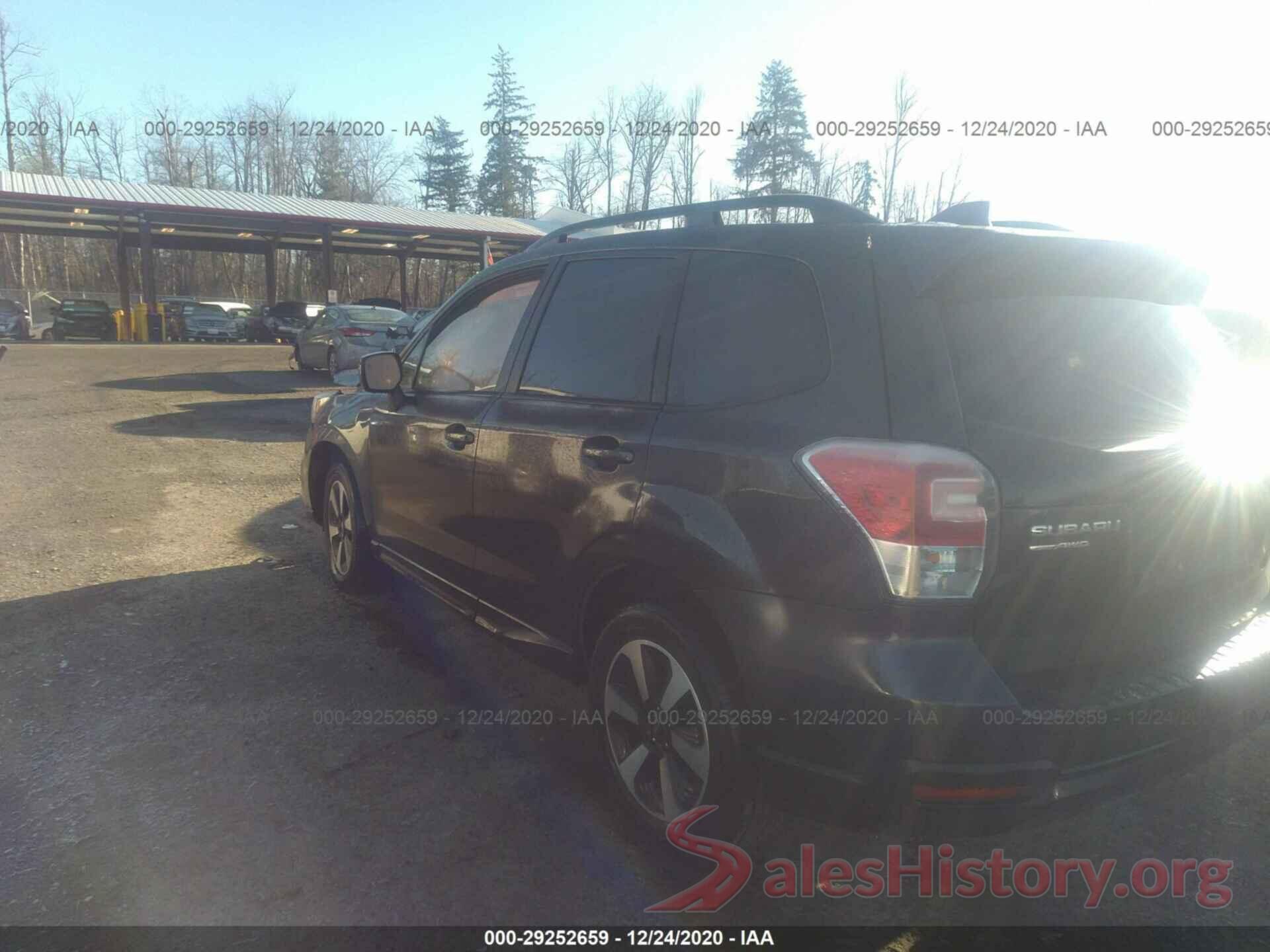 JF2SJAEC2HH561426 2017 SUBARU FORESTER