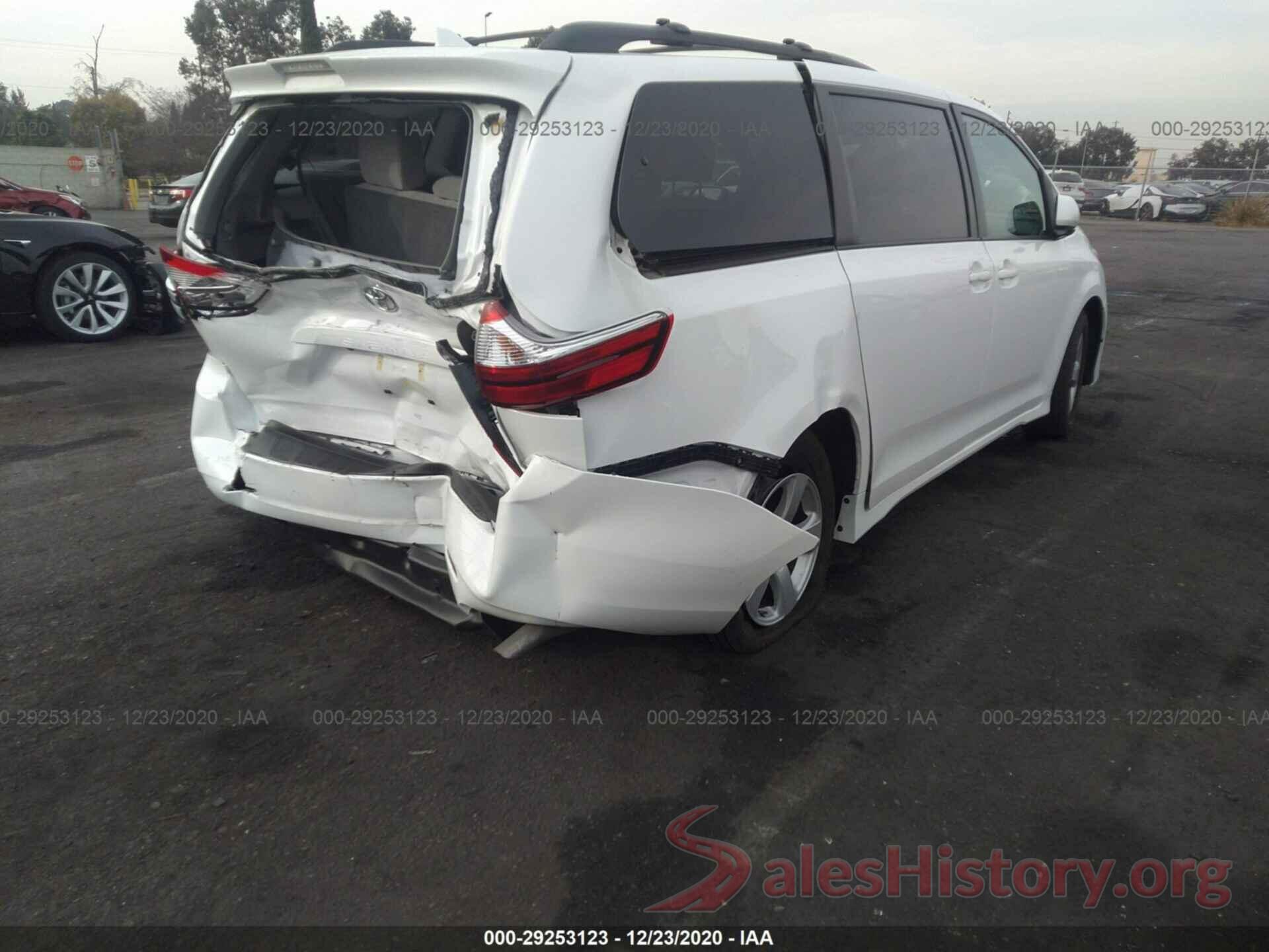 5TDKZ3DC3KS007853 2019 TOYOTA SIENNA