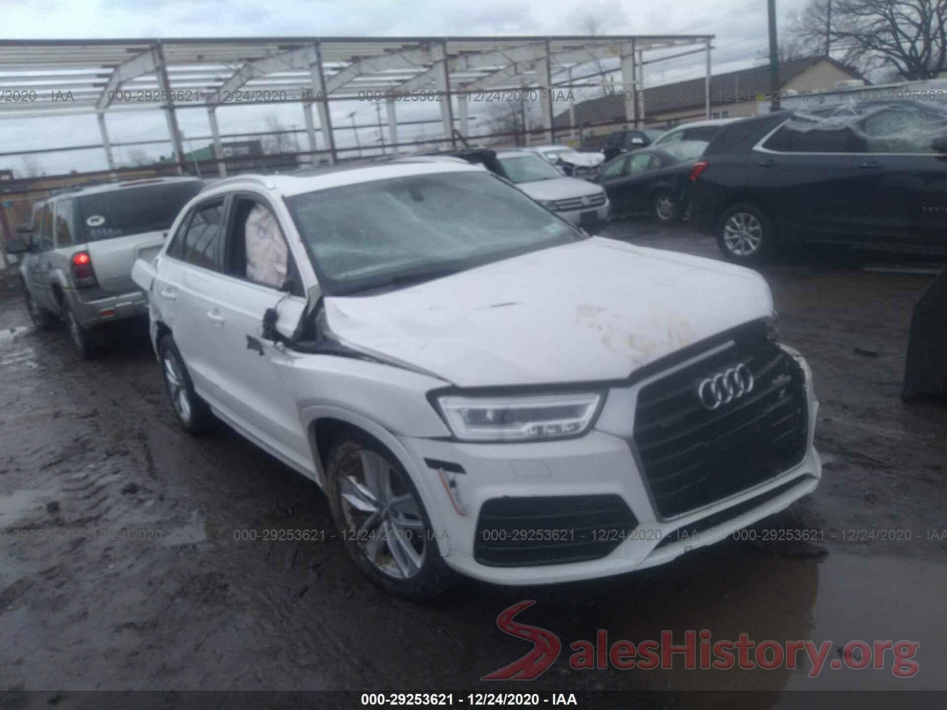 WA1JCCFS5JR022511 2018 AUDI Q3