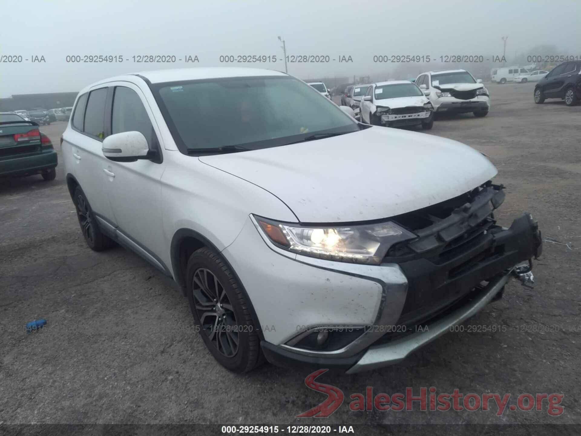 JA4AD3A30JZ000901 2018 MITSUBISHI OUTLANDER