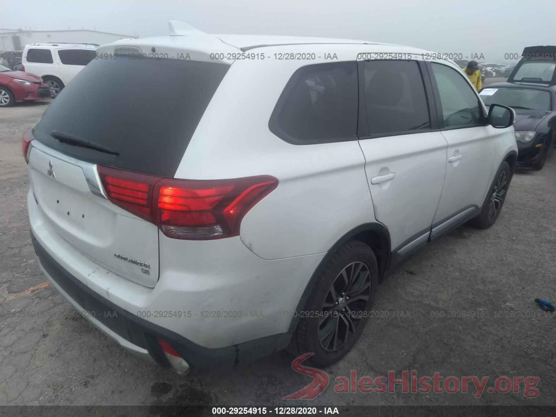 JA4AD3A30JZ000901 2018 MITSUBISHI OUTLANDER