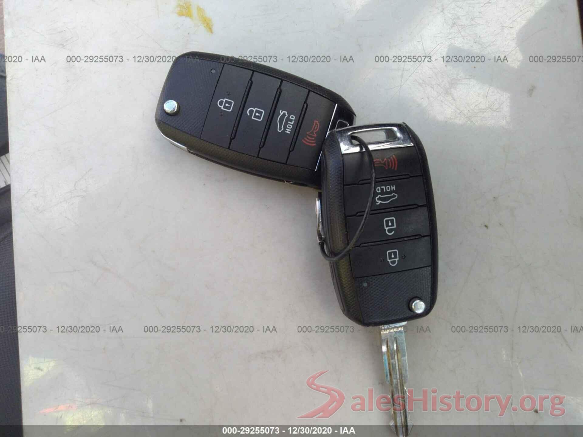 3KPFL4A75JE170884 2018 KIA FORTE