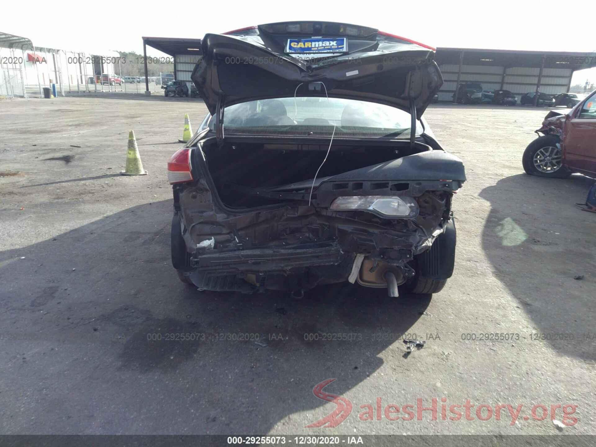 3KPFL4A75JE170884 2018 KIA FORTE