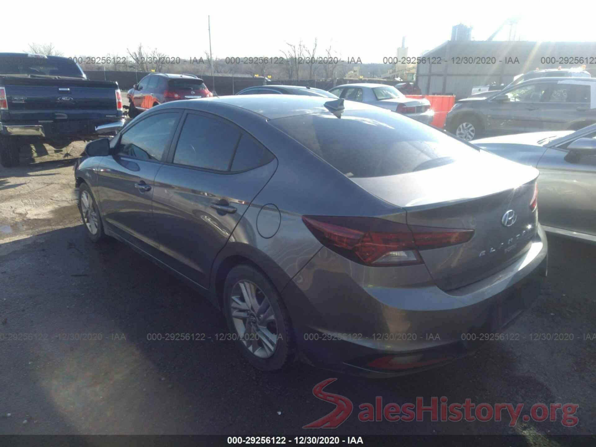 5NPD84LF1KH417411 2019 HYUNDAI ELANTRA