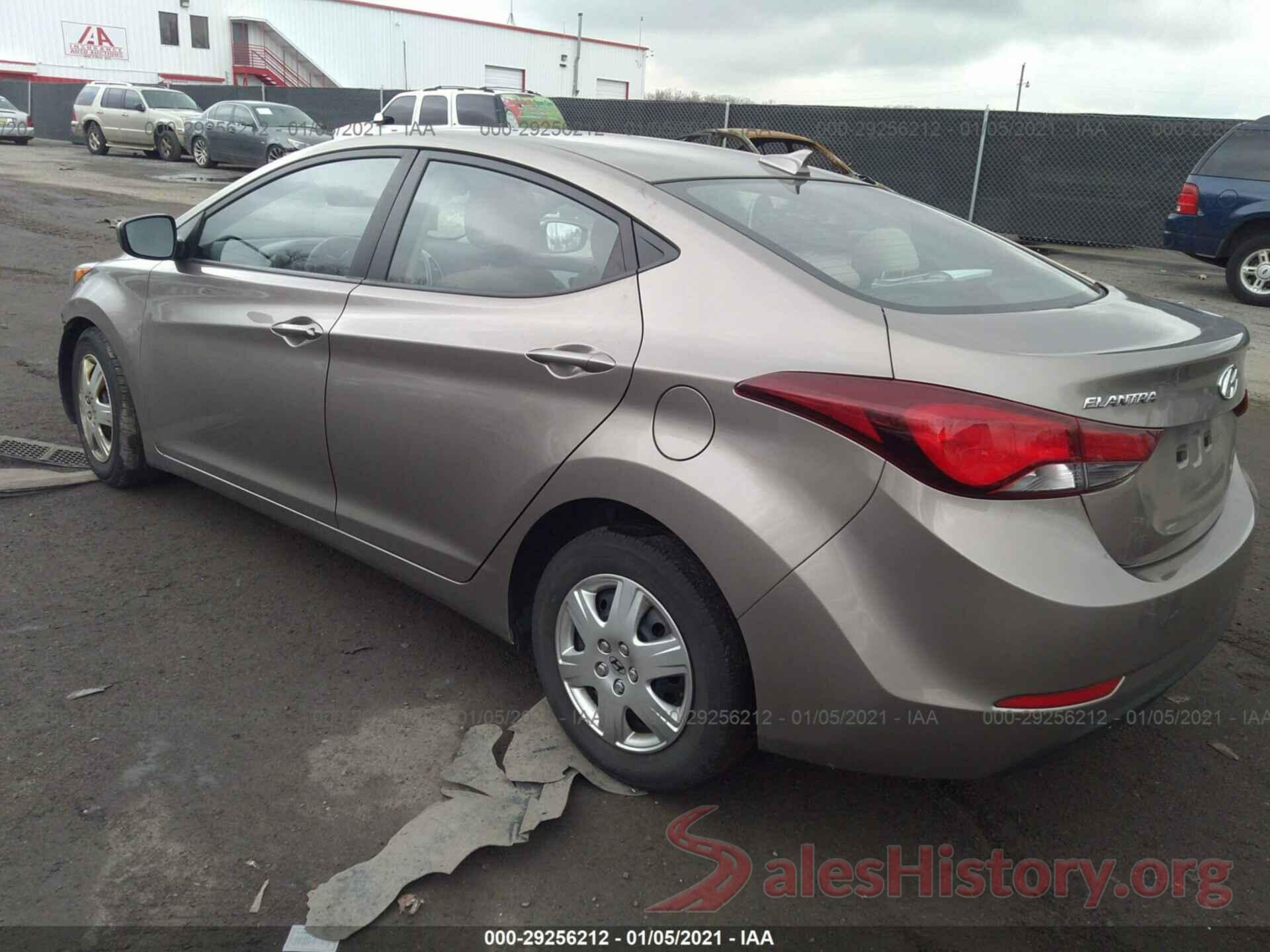 5NPDH4AE7GH678785 2016 HYUNDAI ELANTRA