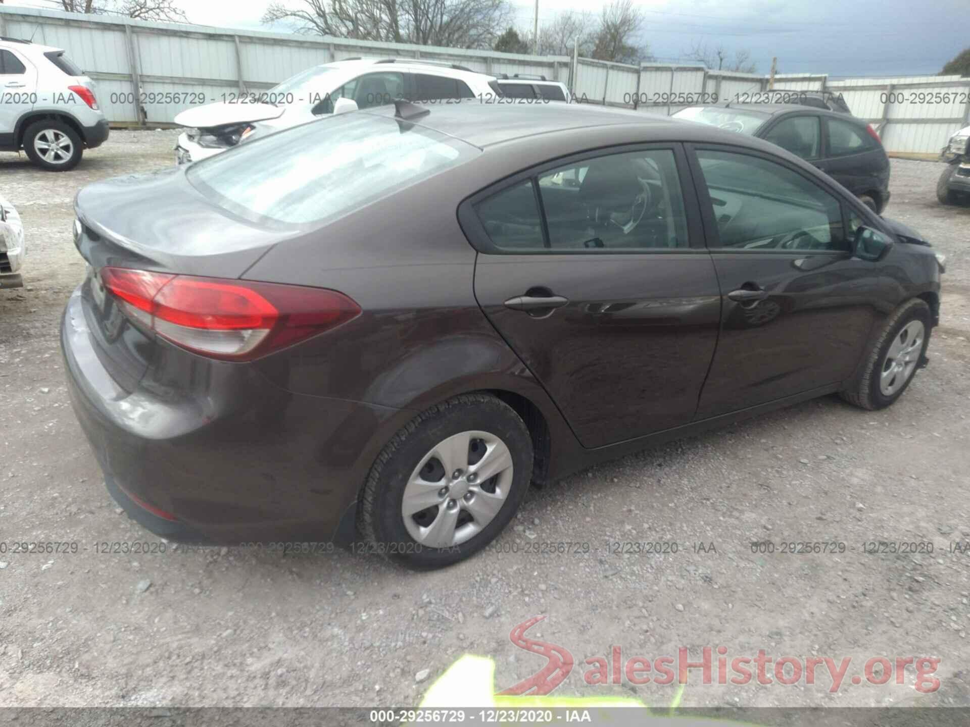 3KPFK4A76HE143075 2017 KIA FORTE