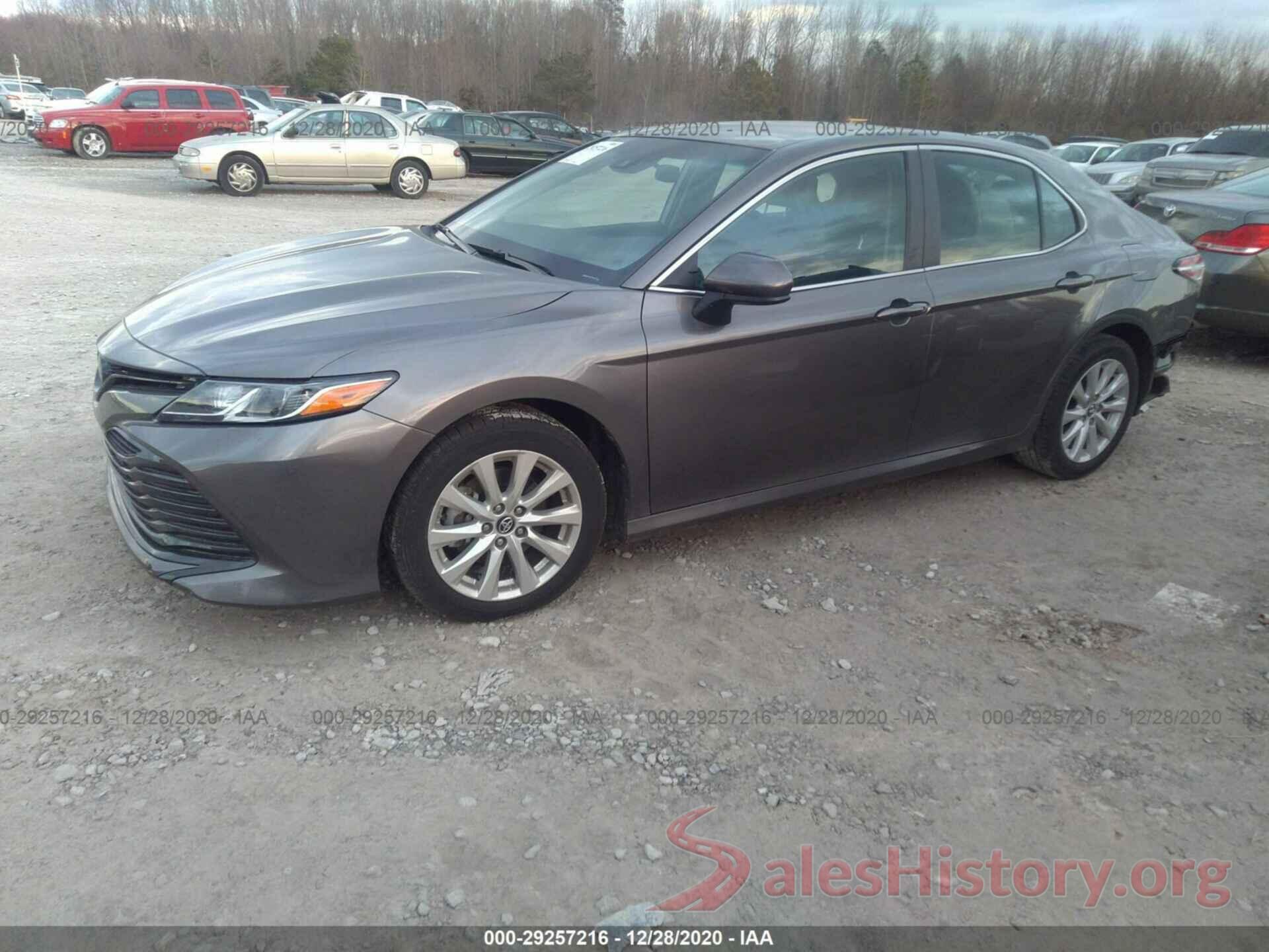 4T1B11HK4JU002194 2018 TOYOTA CAMRY