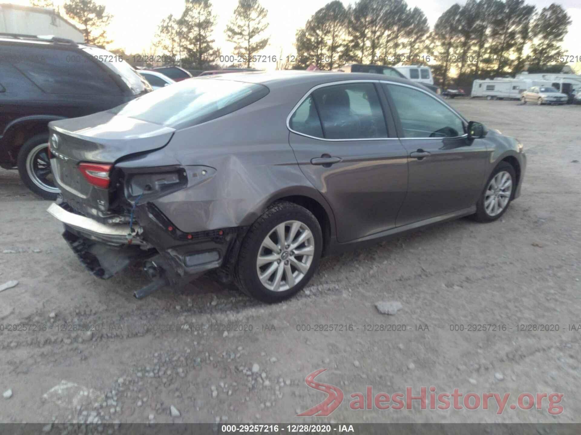 4T1B11HK4JU002194 2018 TOYOTA CAMRY