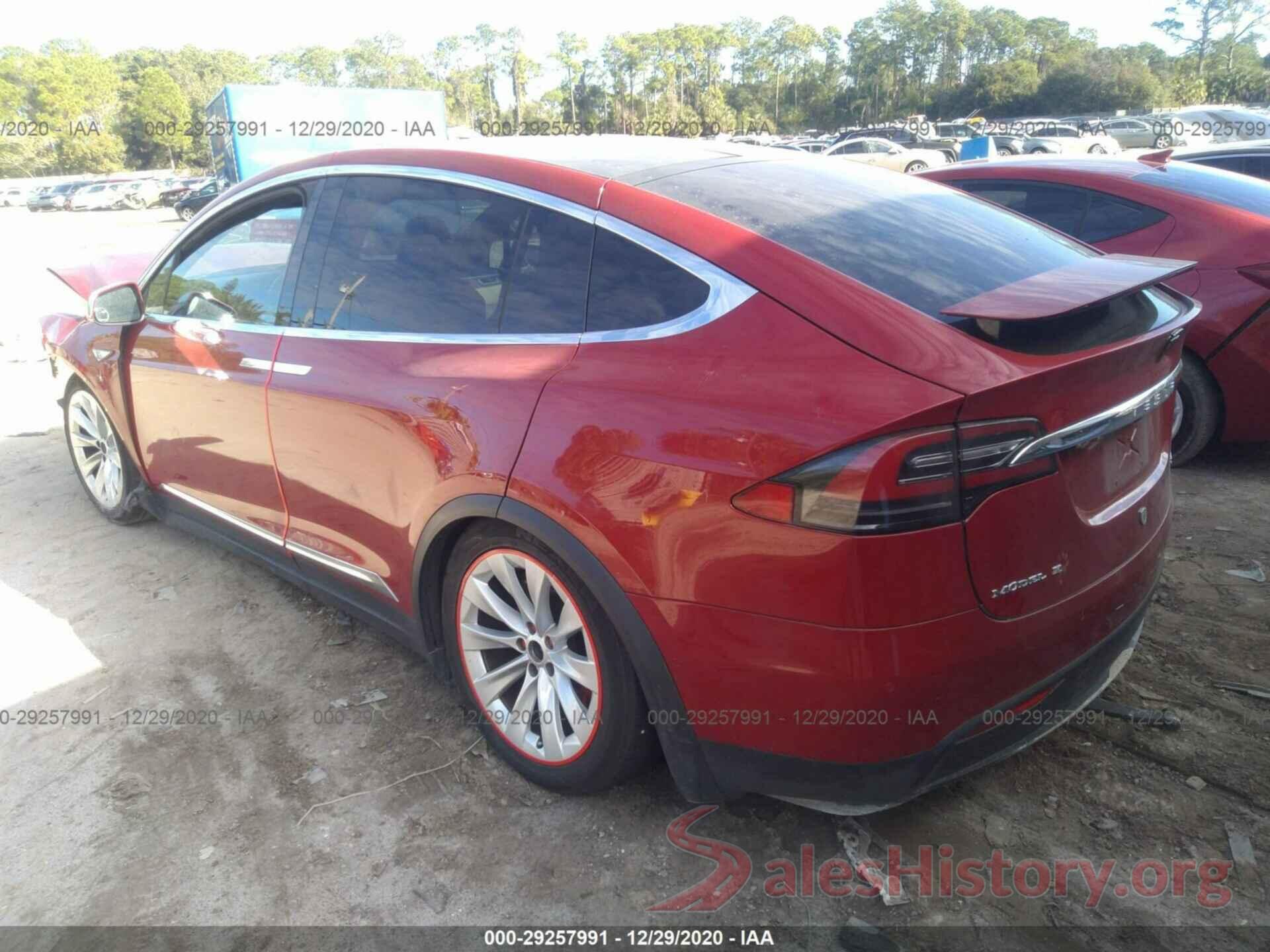 5YJXCBE44GF007932 2016 TESLA MODEL X