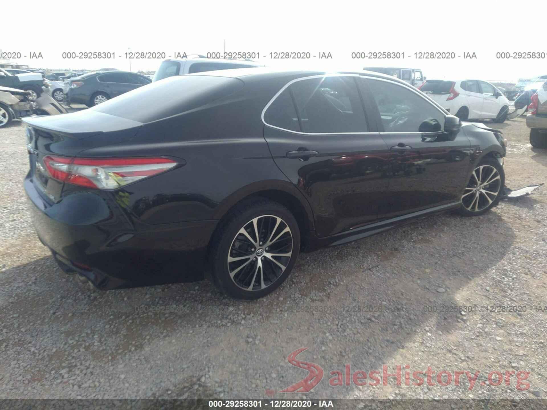 4T1B11HK7JU573663 2018 TOYOTA CAMRY