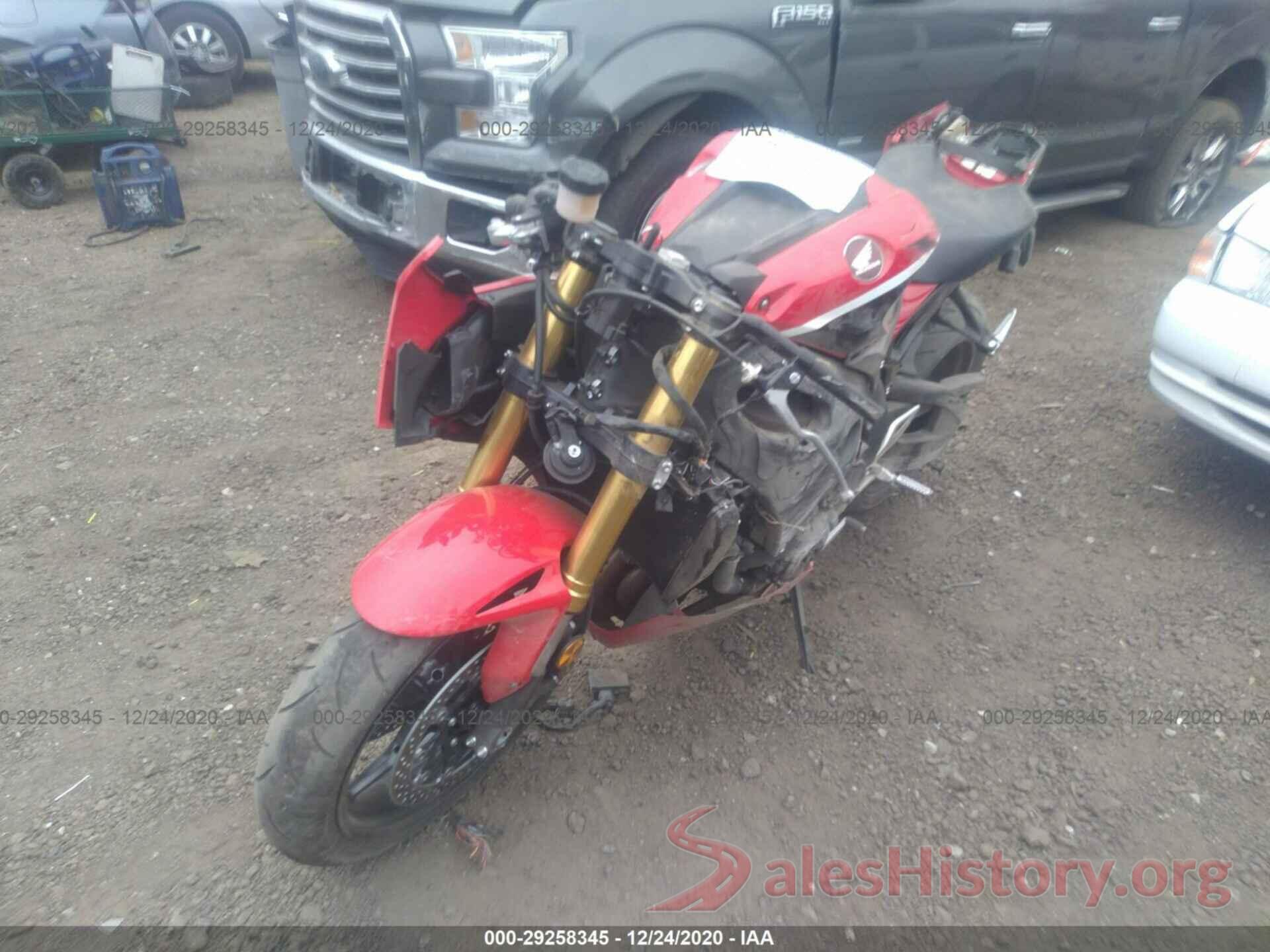 JH2SC7717JK100343 2018 HONDA CBR1000